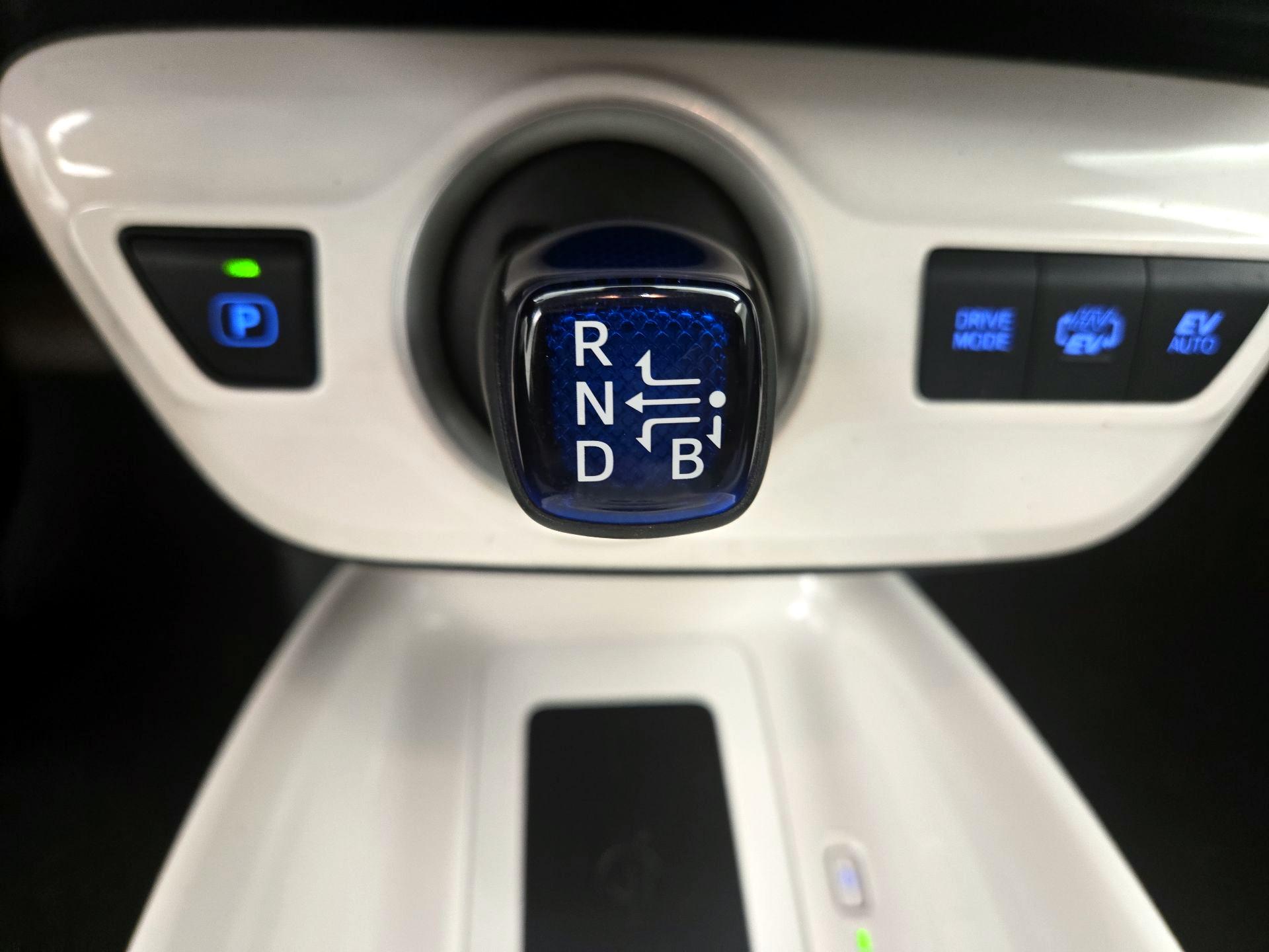 Thumbnail: 2017 Toyota Prius Prime - 17