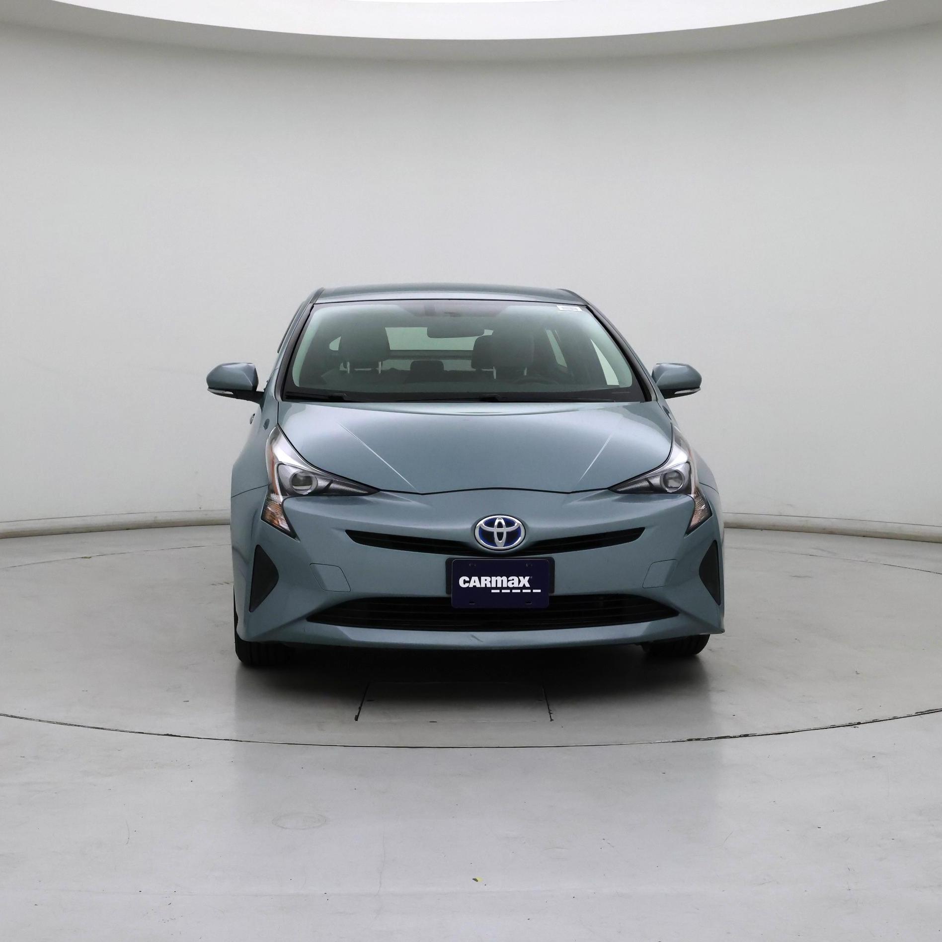 Thumbnail: 2016 Toyota Prius - 5