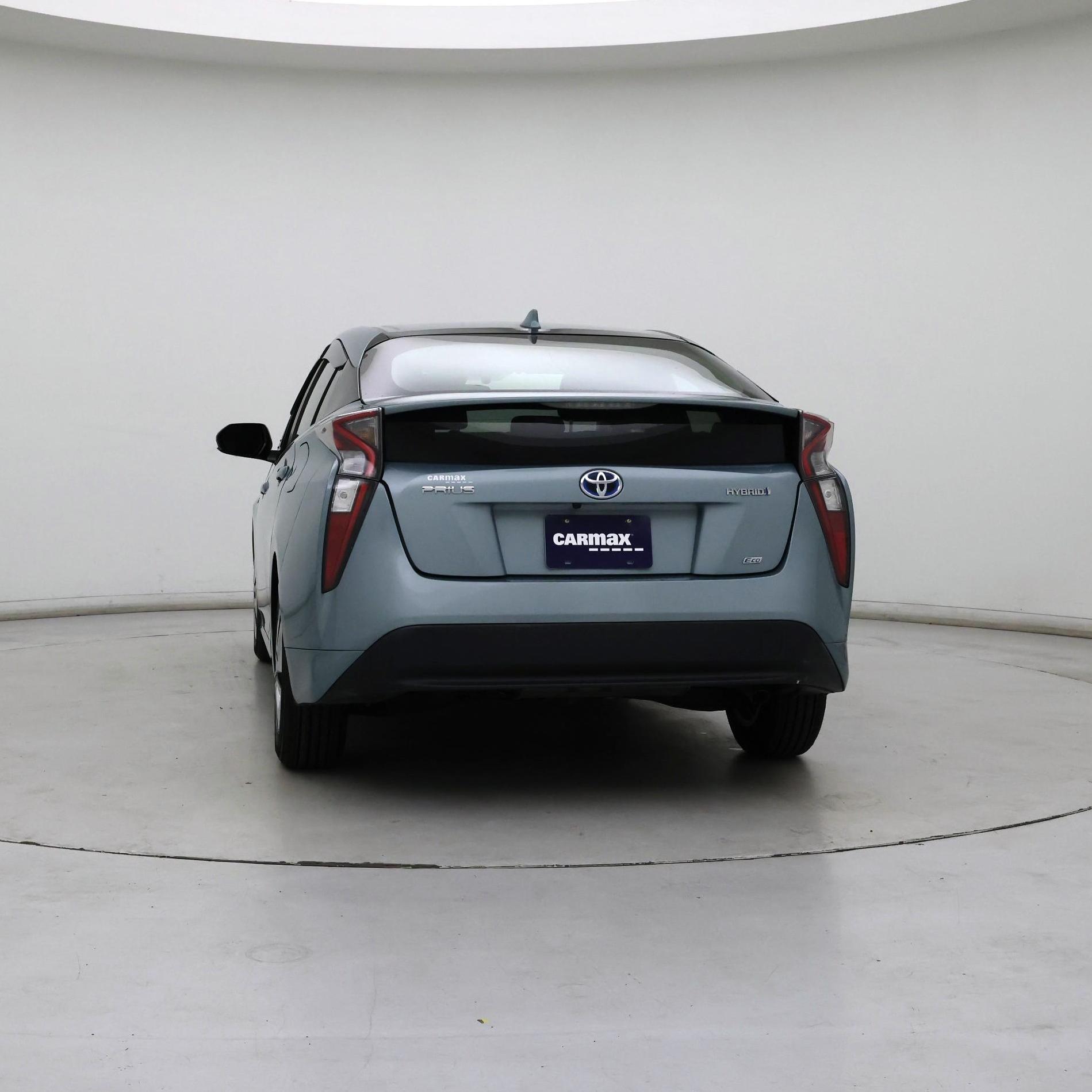 Thumbnail: 2016 Toyota Prius - 6