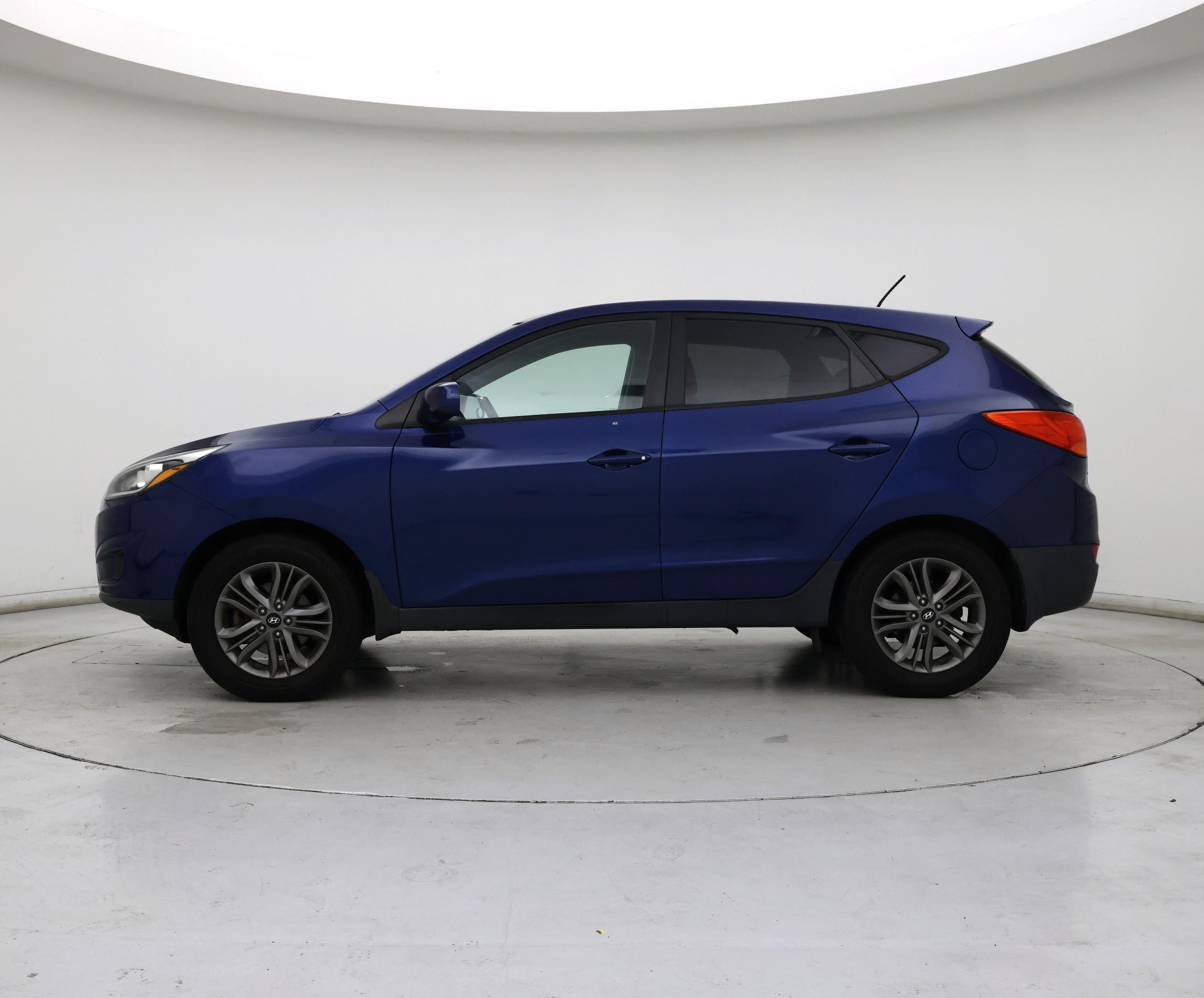 Thumbnail: 2014 Hyundai Tucson - 3