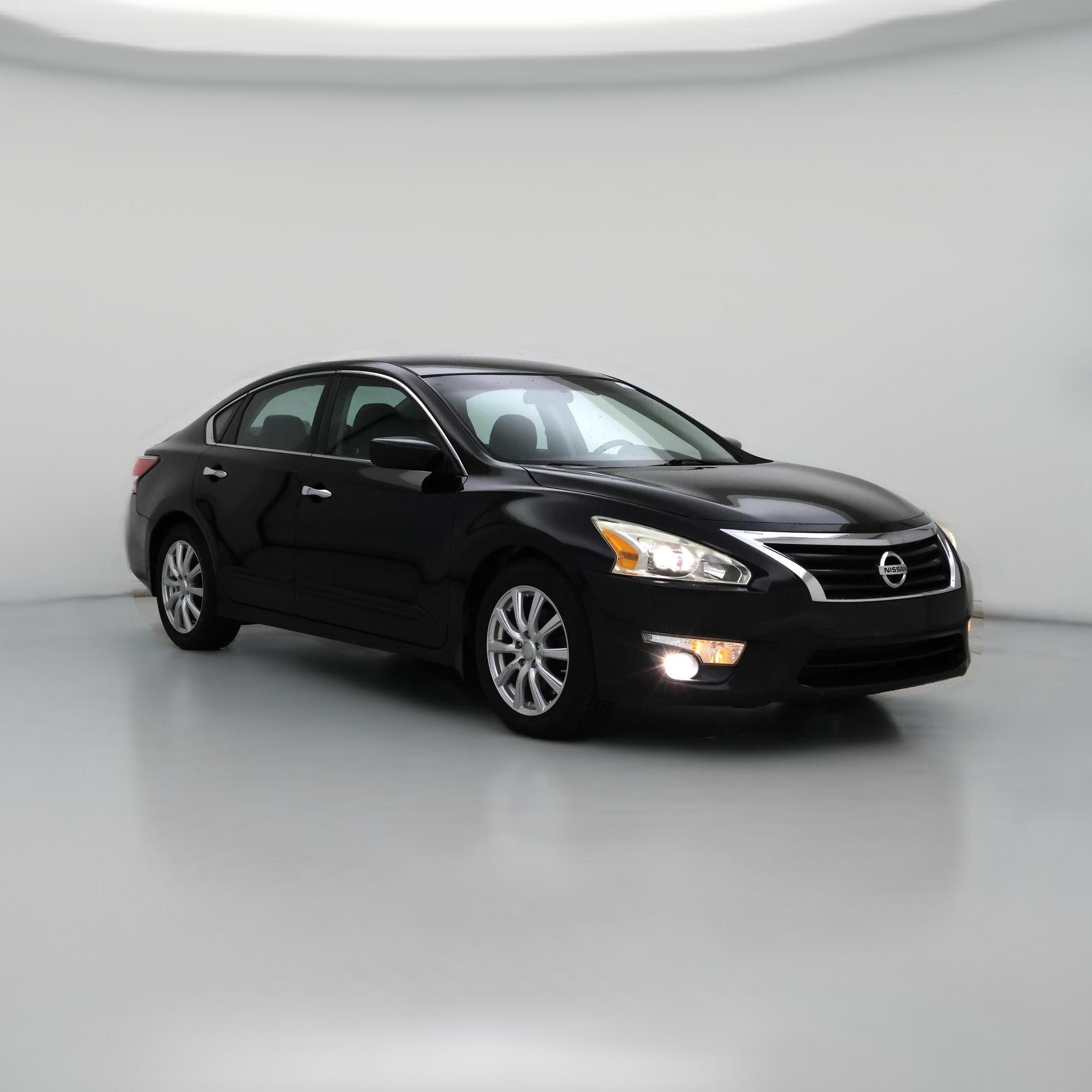 Thumbnail: 2015 Nissan Altima - 1