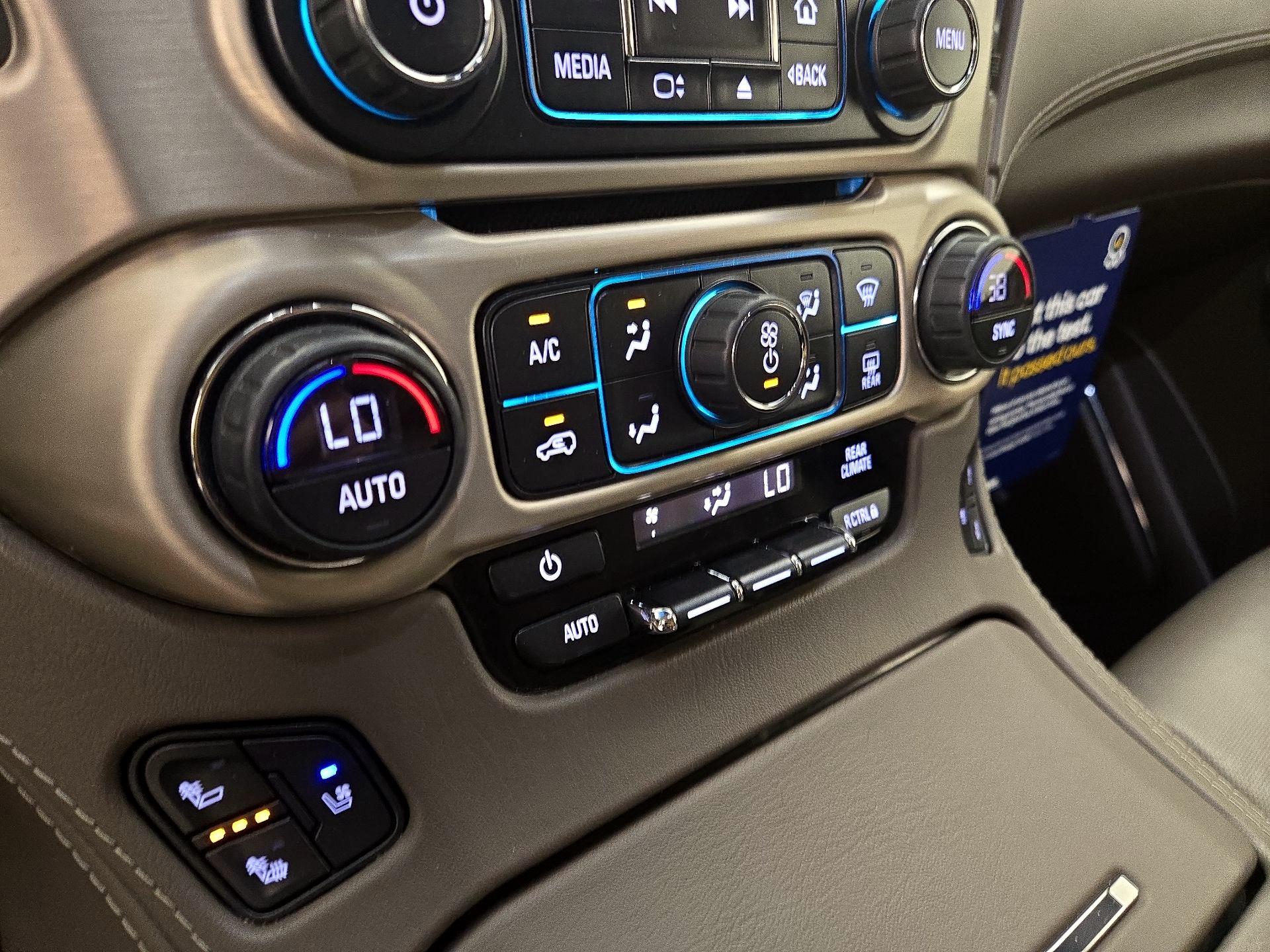 Thumbnail: 2017 GMC Yukon - 17