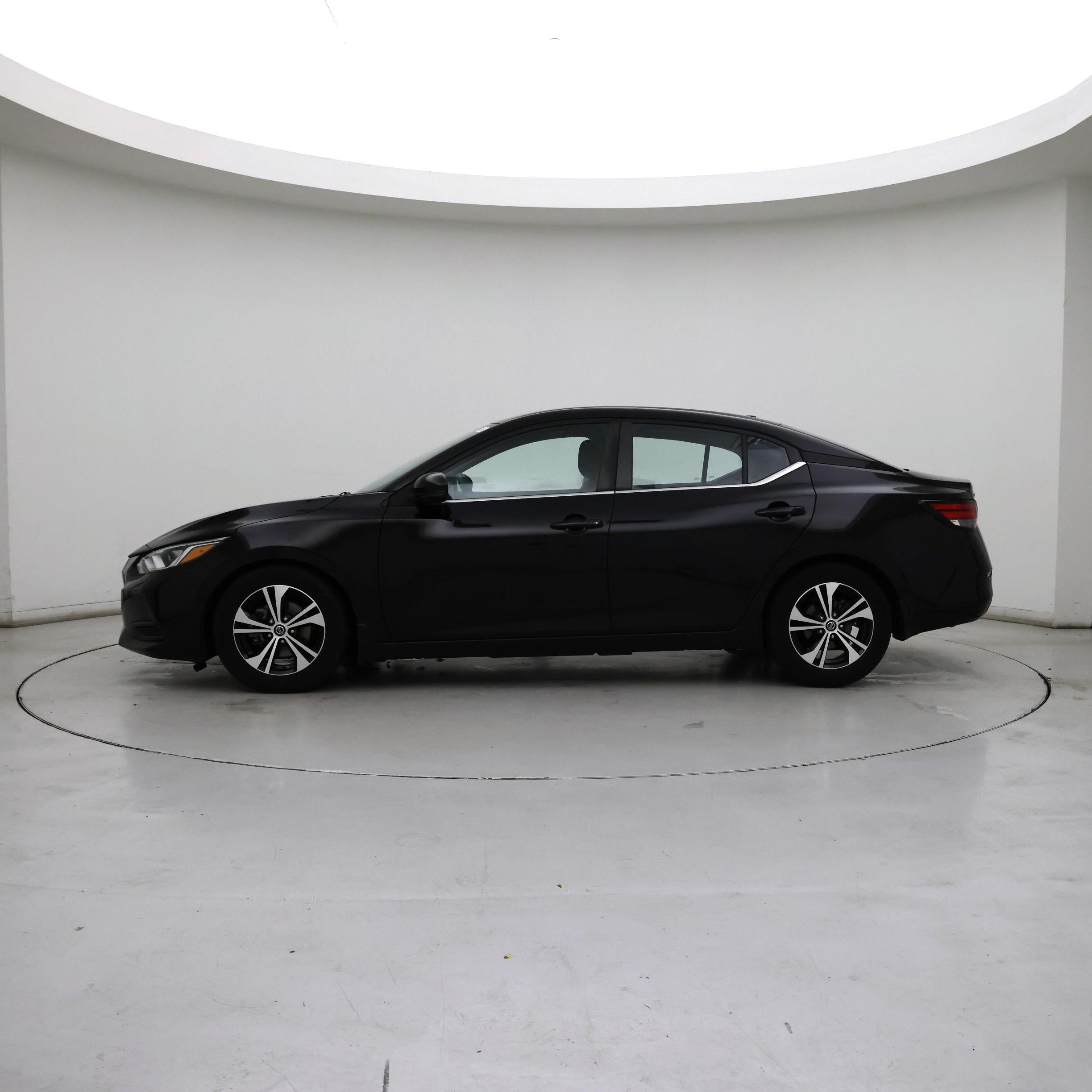 Thumbnail: 2020 Nissan Sentra - 3