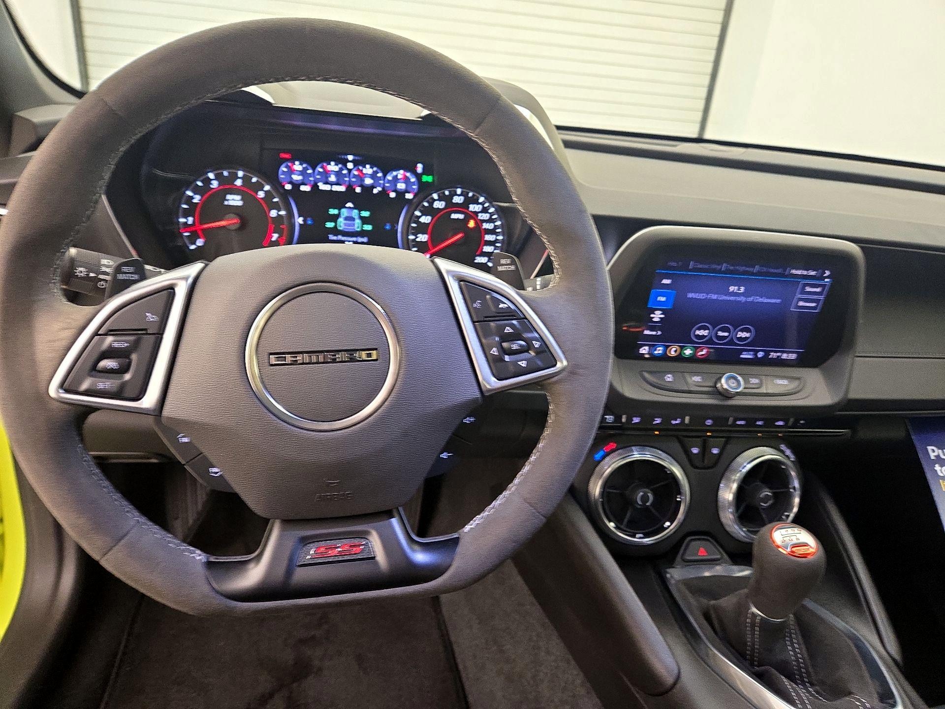 Thumbnail: 2019 Chevrolet Camaro - 10