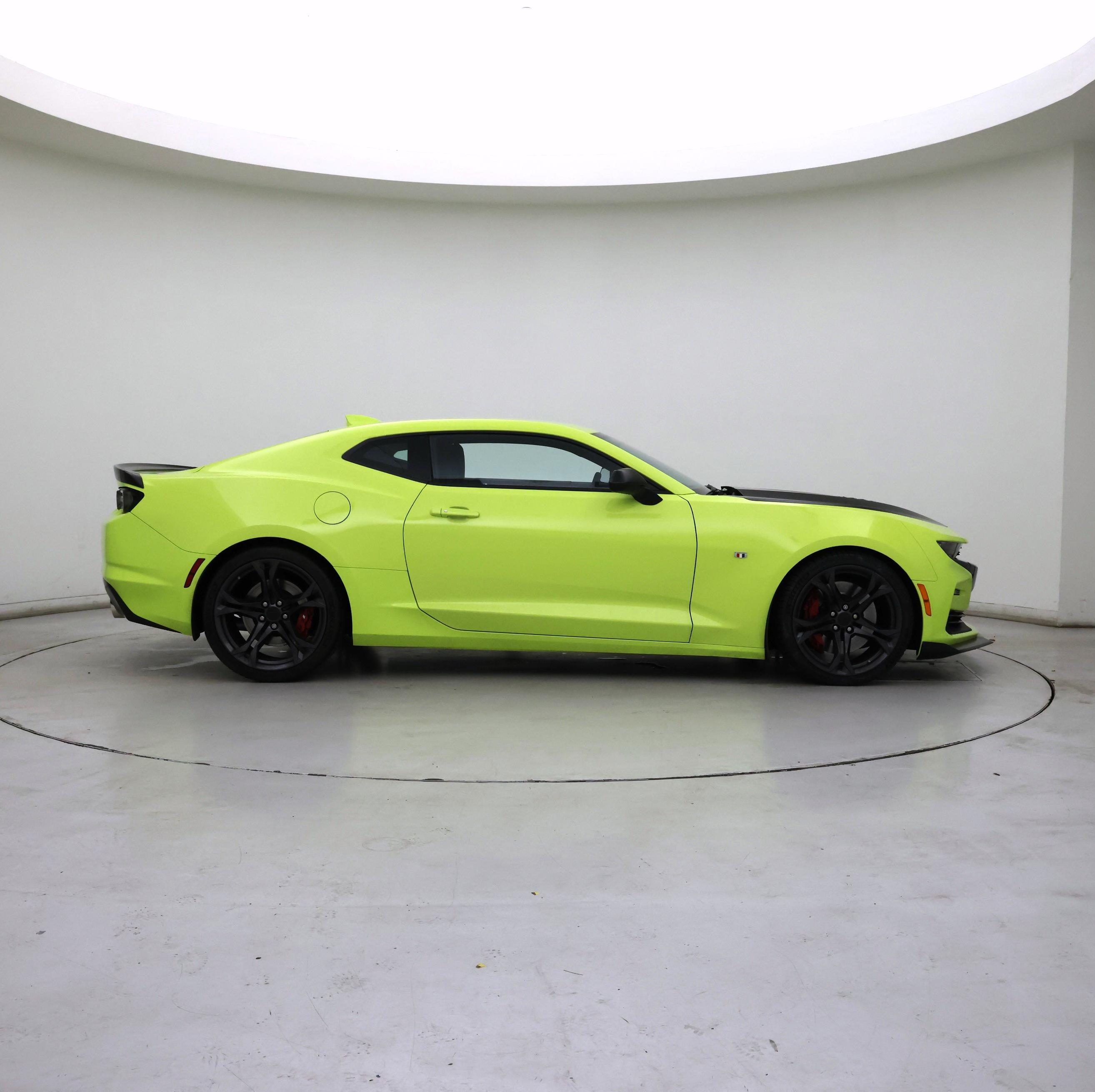 Thumbnail: 2019 Chevrolet Camaro - 7