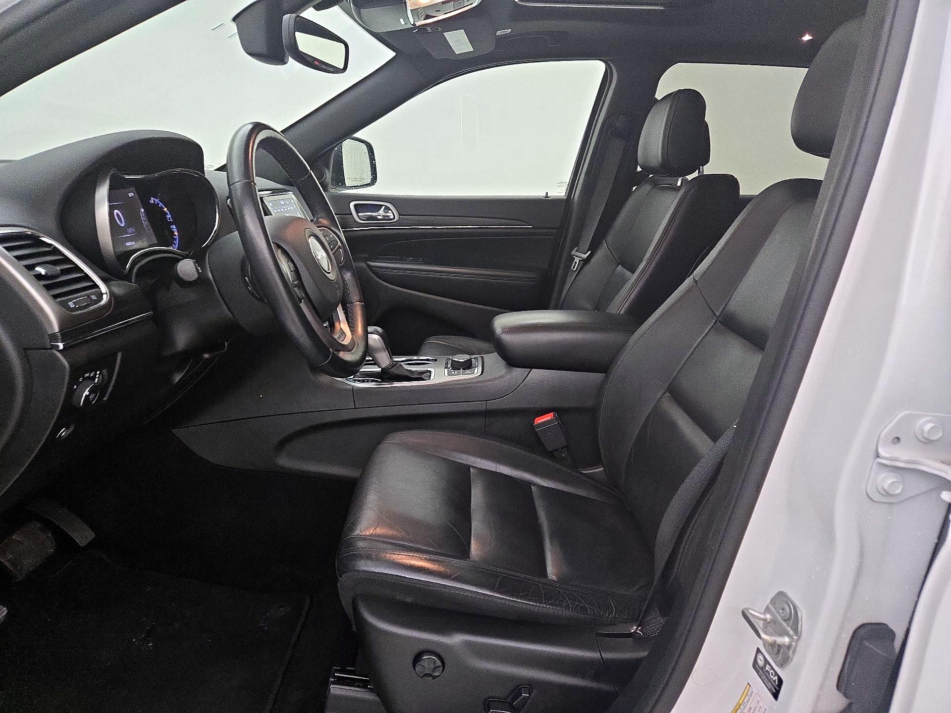 Thumbnail: 2021 Jeep Grand Cherokee - 11