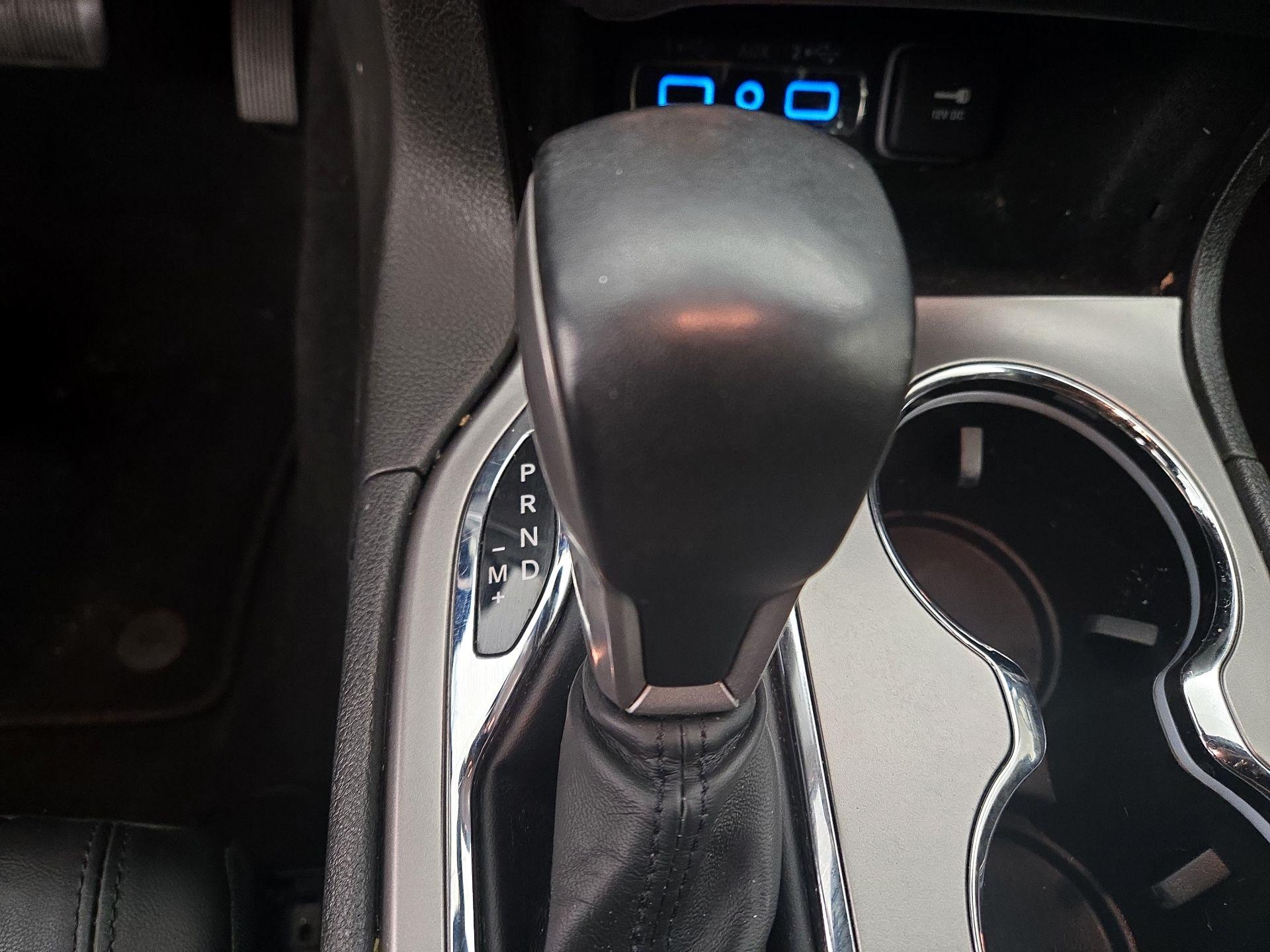 Thumbnail: 2021 Jeep Grand Cherokee - 17