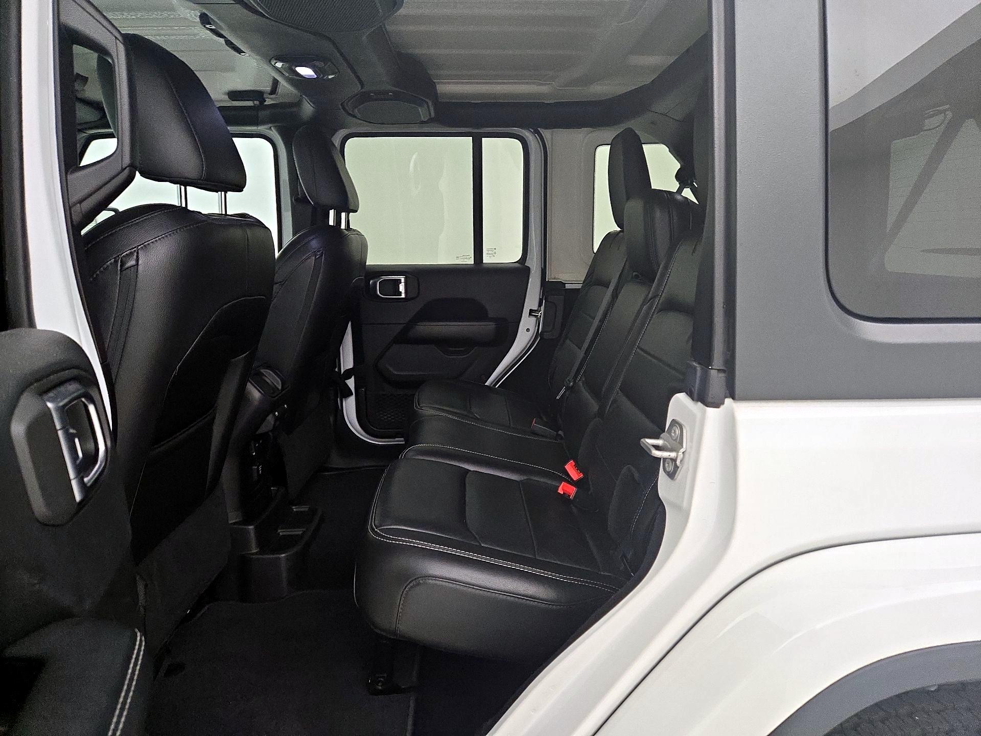 Thumbnail: 2018 Jeep Wrangler - 19