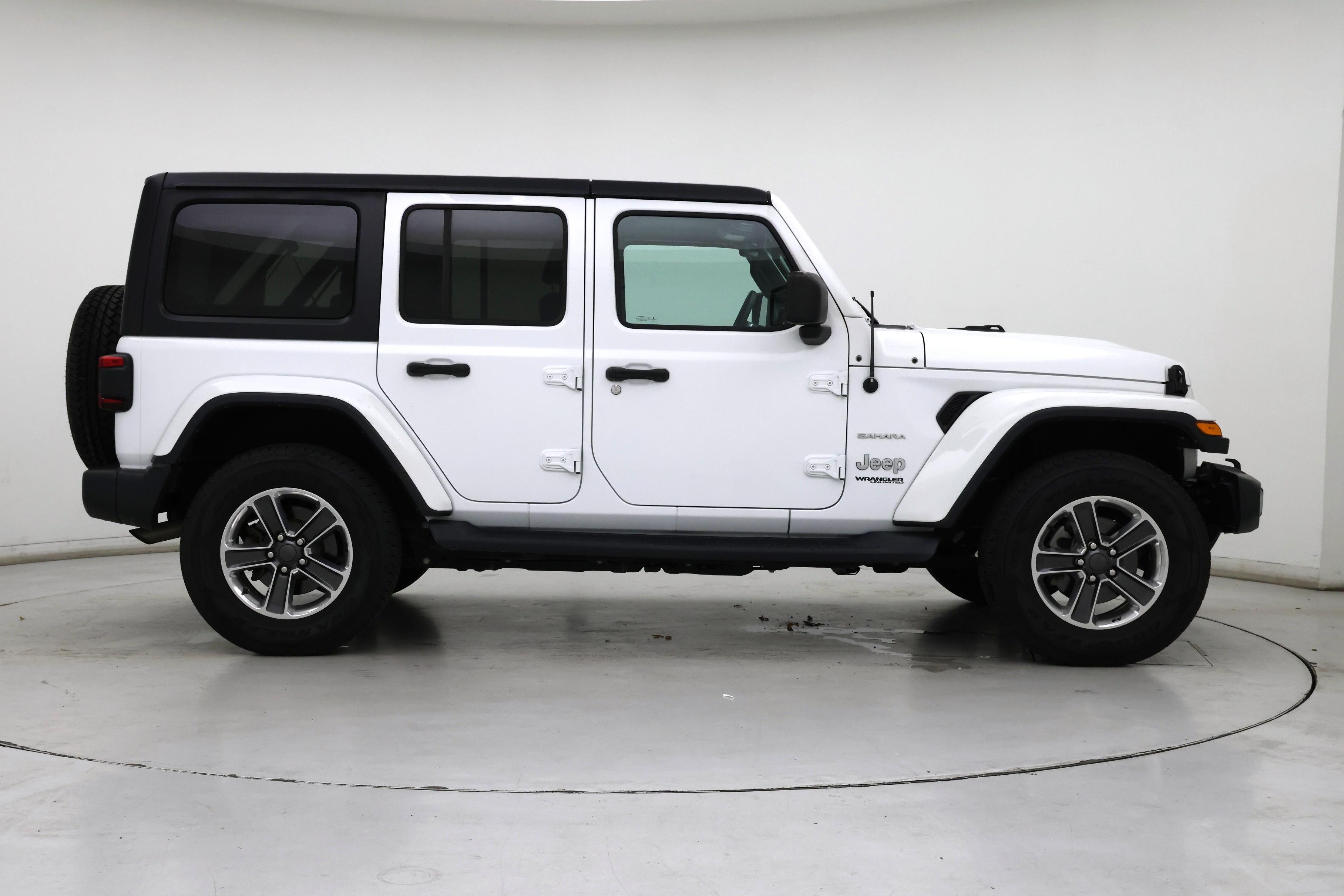 Thumbnail: 2018 Jeep Wrangler - 7
