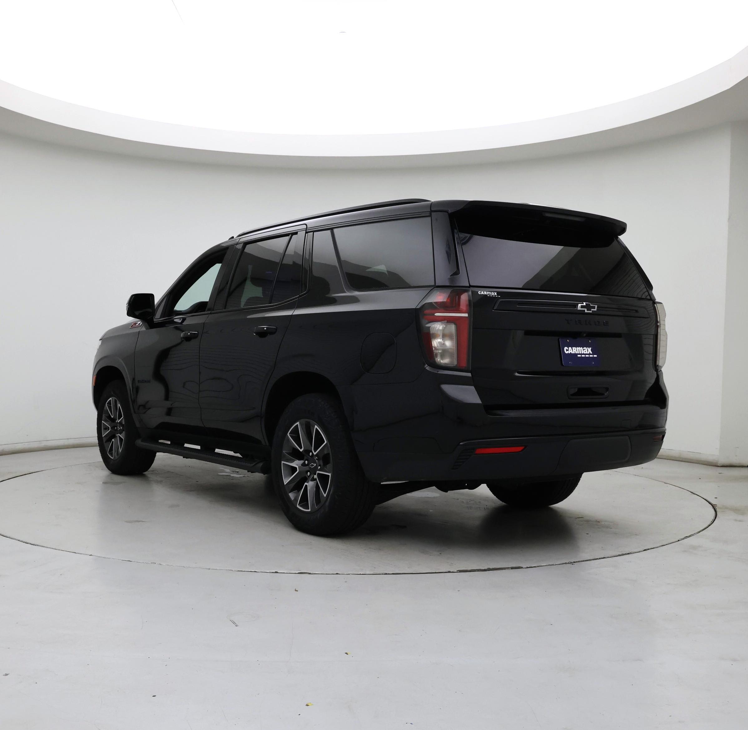 Thumbnail: 2023 Chevrolet Tahoe - 2