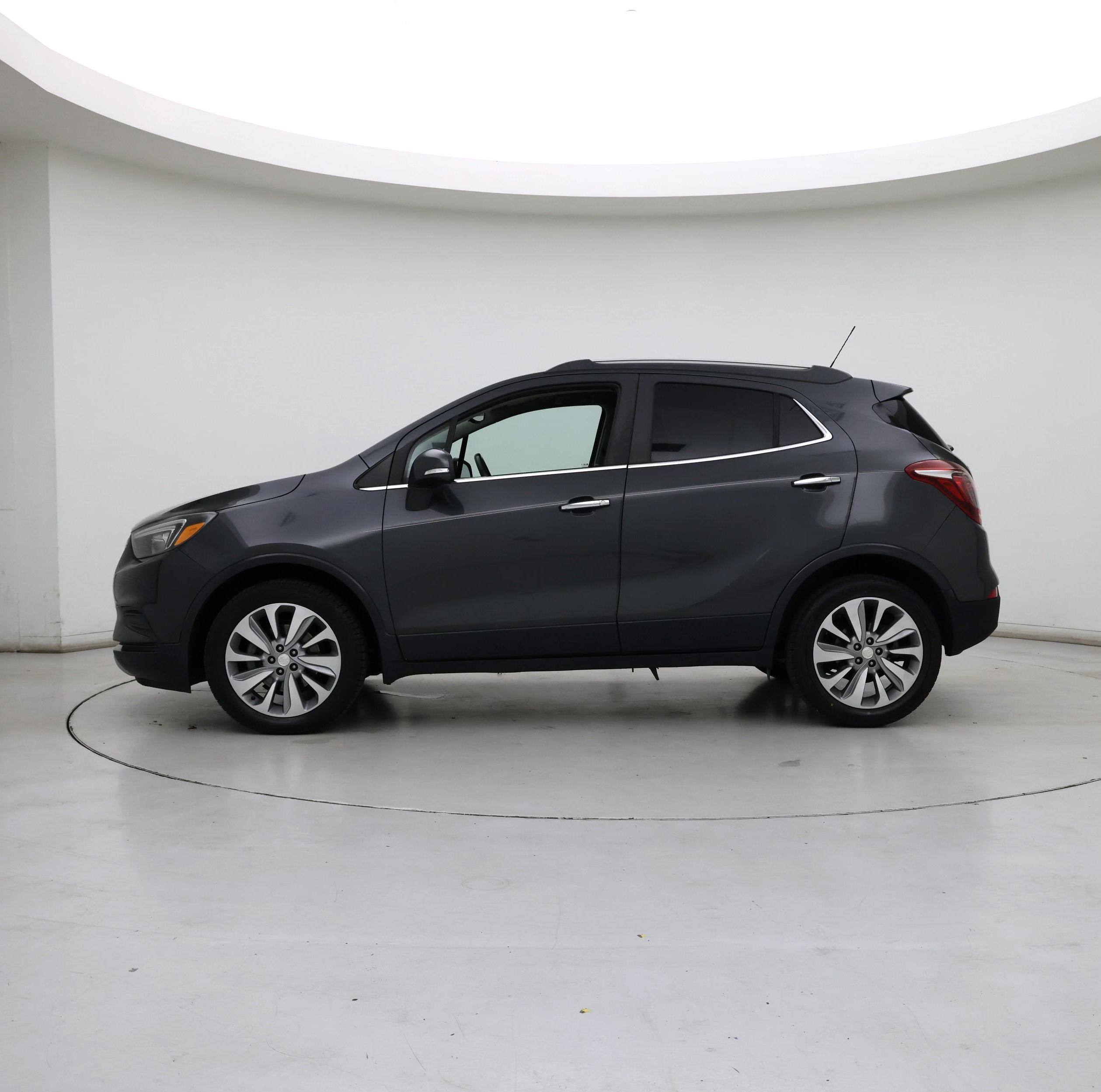 Thumbnail: 2018 Buick Encore - 3