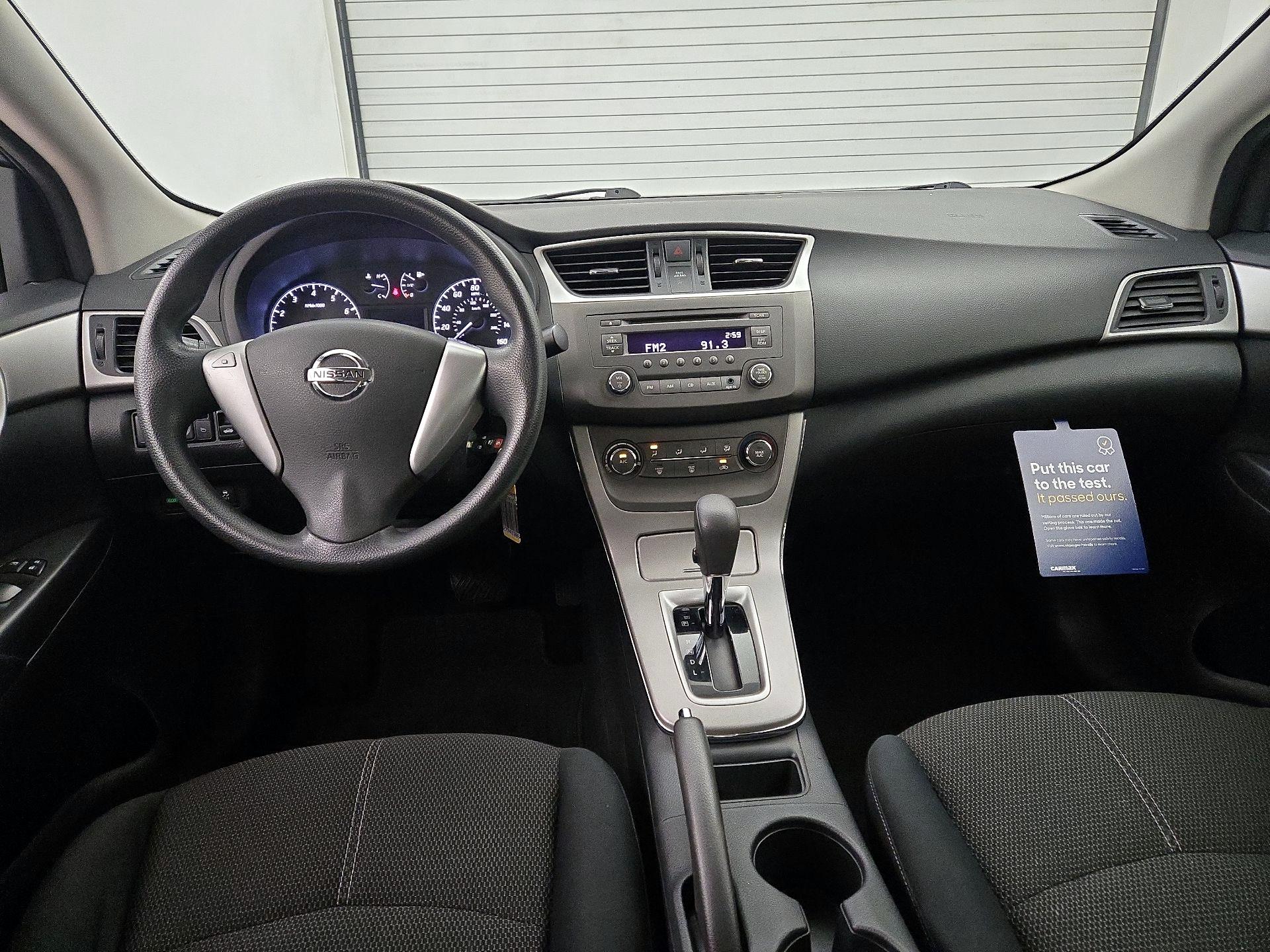 Thumbnail: 2014 Nissan Sentra - 9
