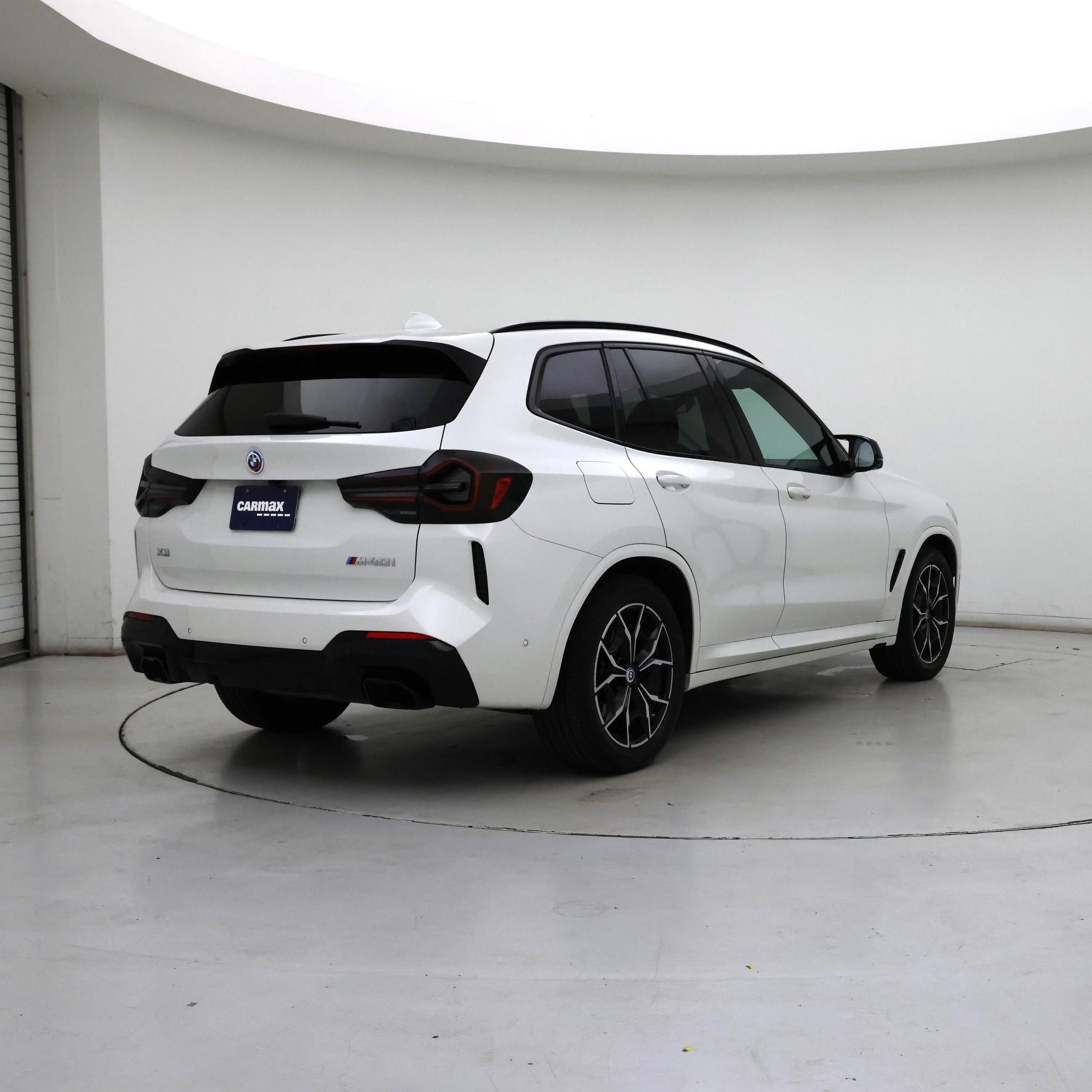 Thumbnail: 2023 BMW X3 - 8