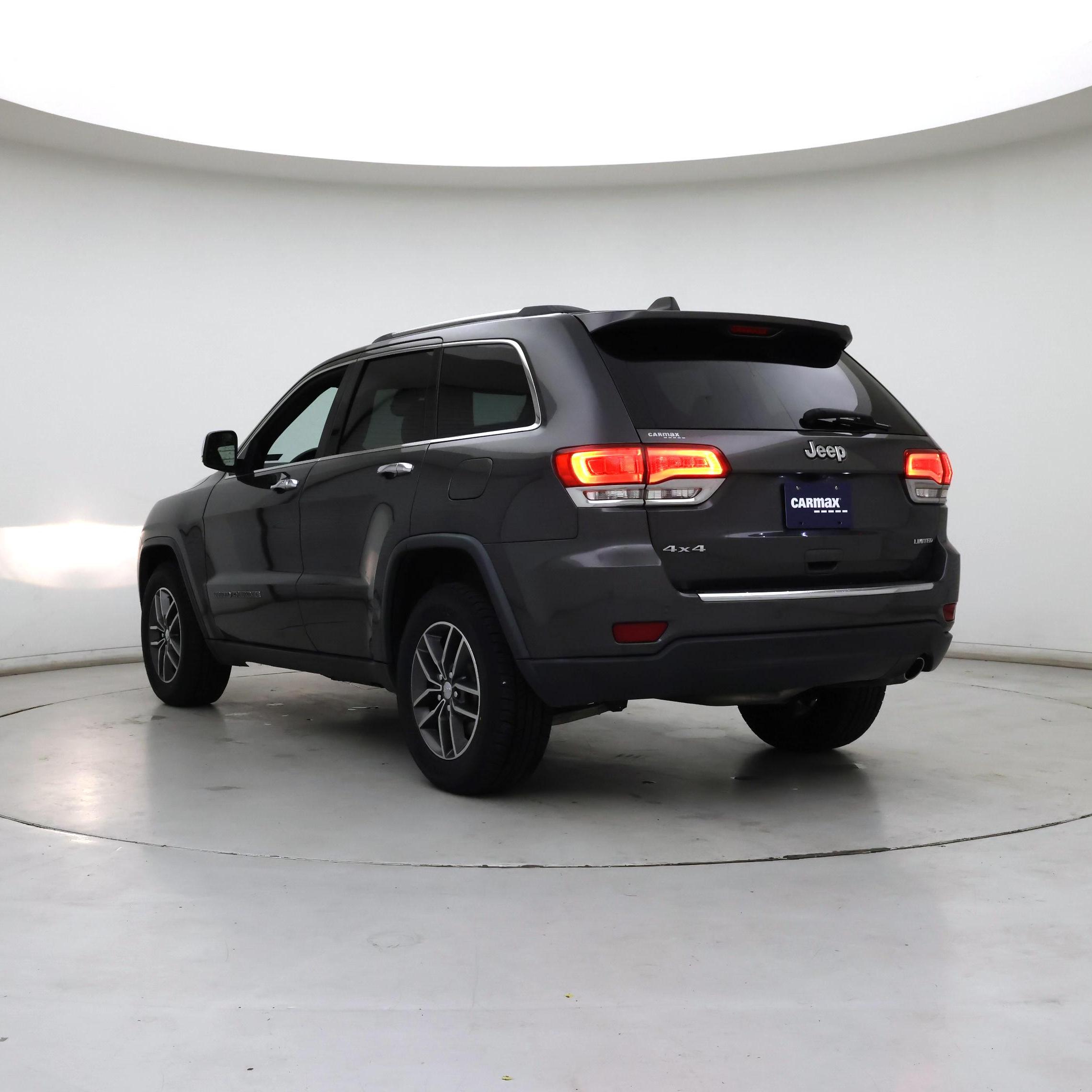 Thumbnail: 2018 Jeep Grand Cherokee - 2