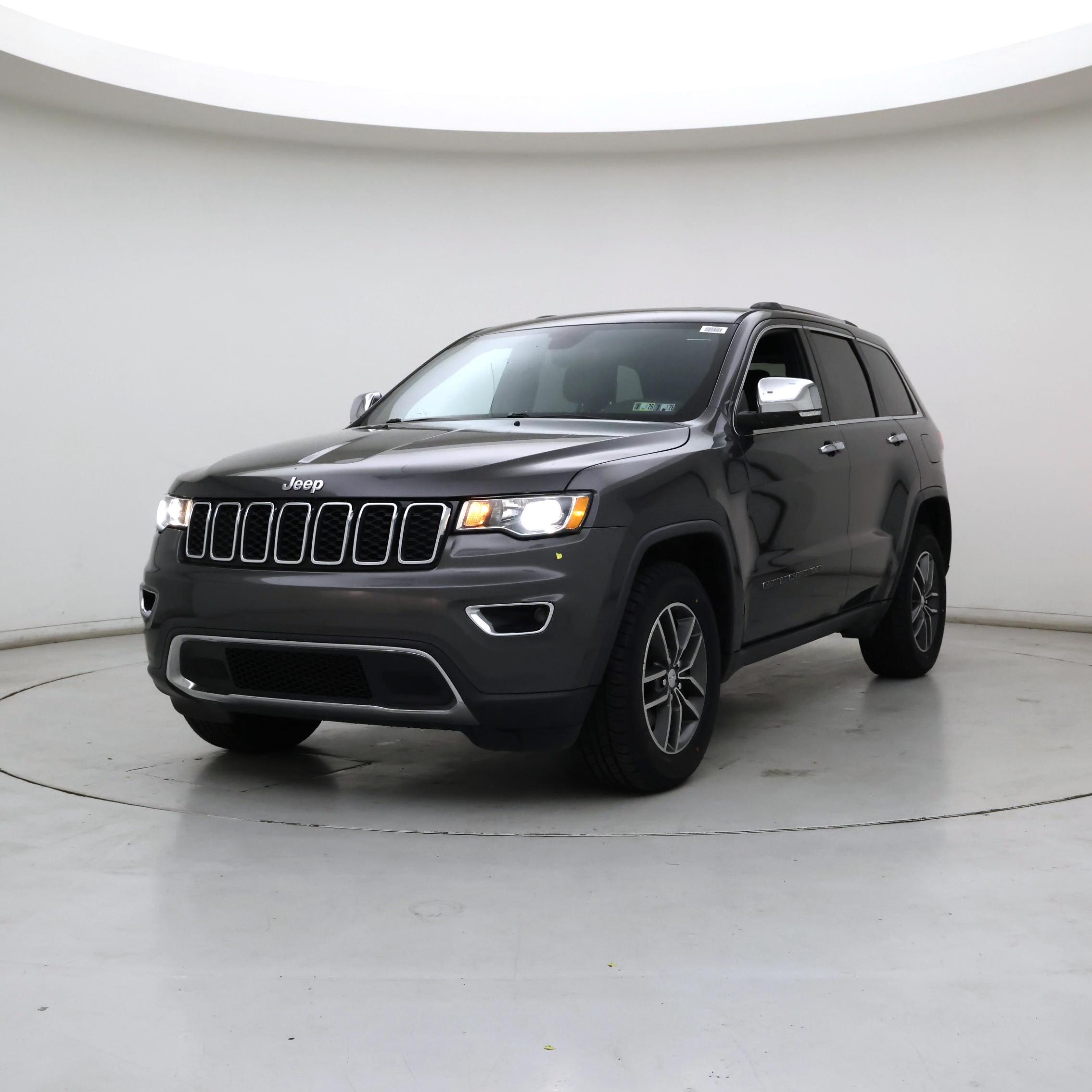 Thumbnail: 2018 Jeep Grand Cherokee - 4