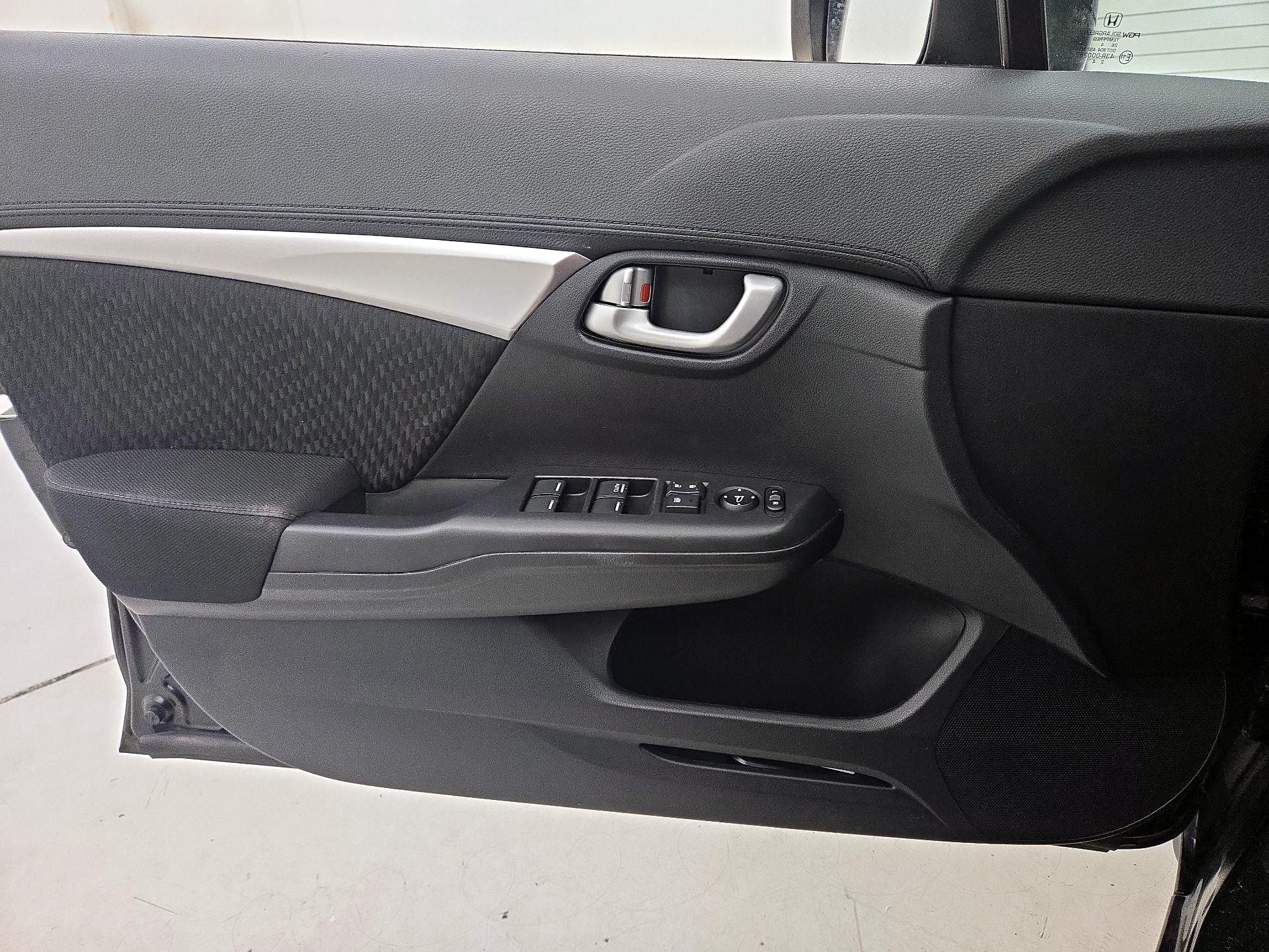 Thumbnail: 2014 Honda Civic - 12