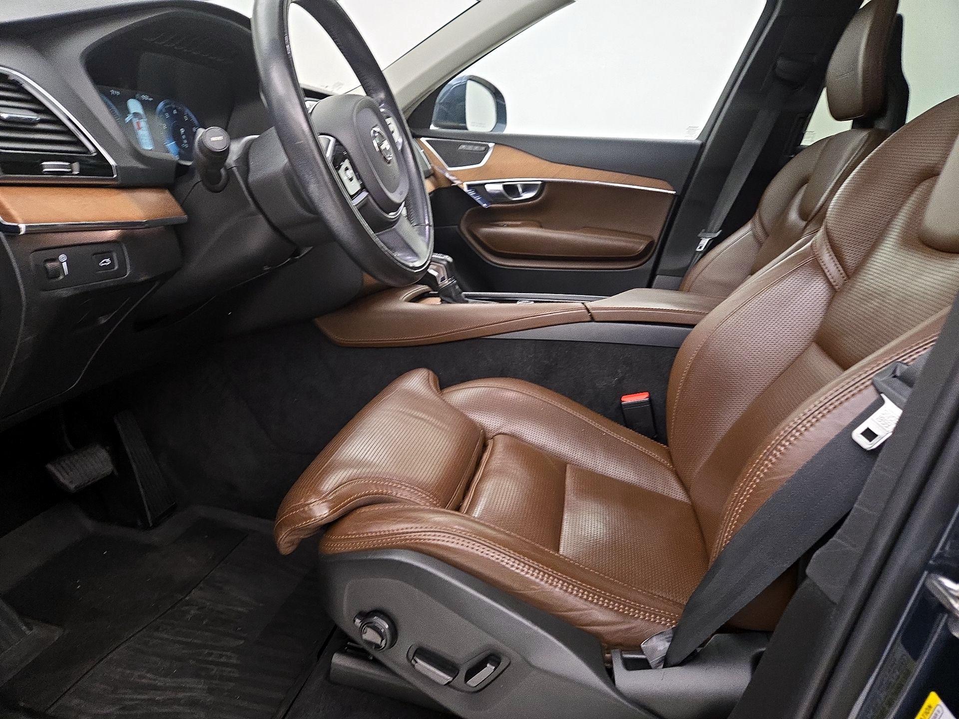 Thumbnail: 2018 Volvo XC90 - 11
