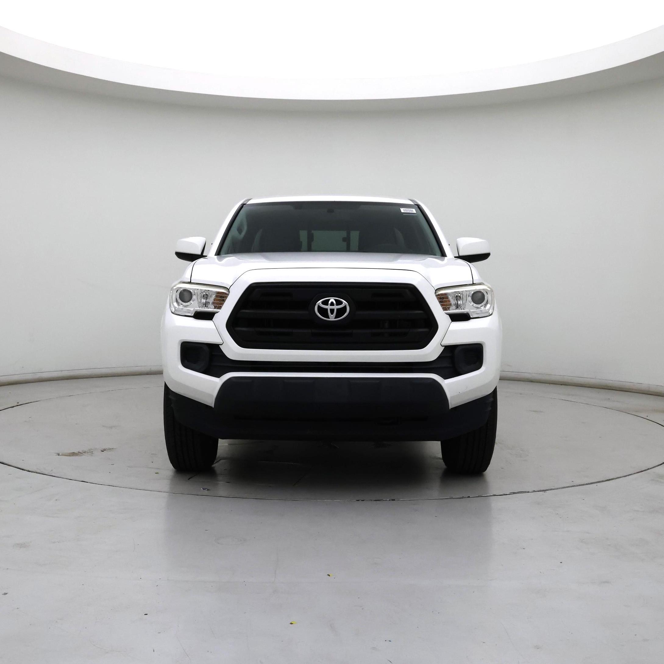 Thumbnail: 2016 Toyota Tacoma - 5