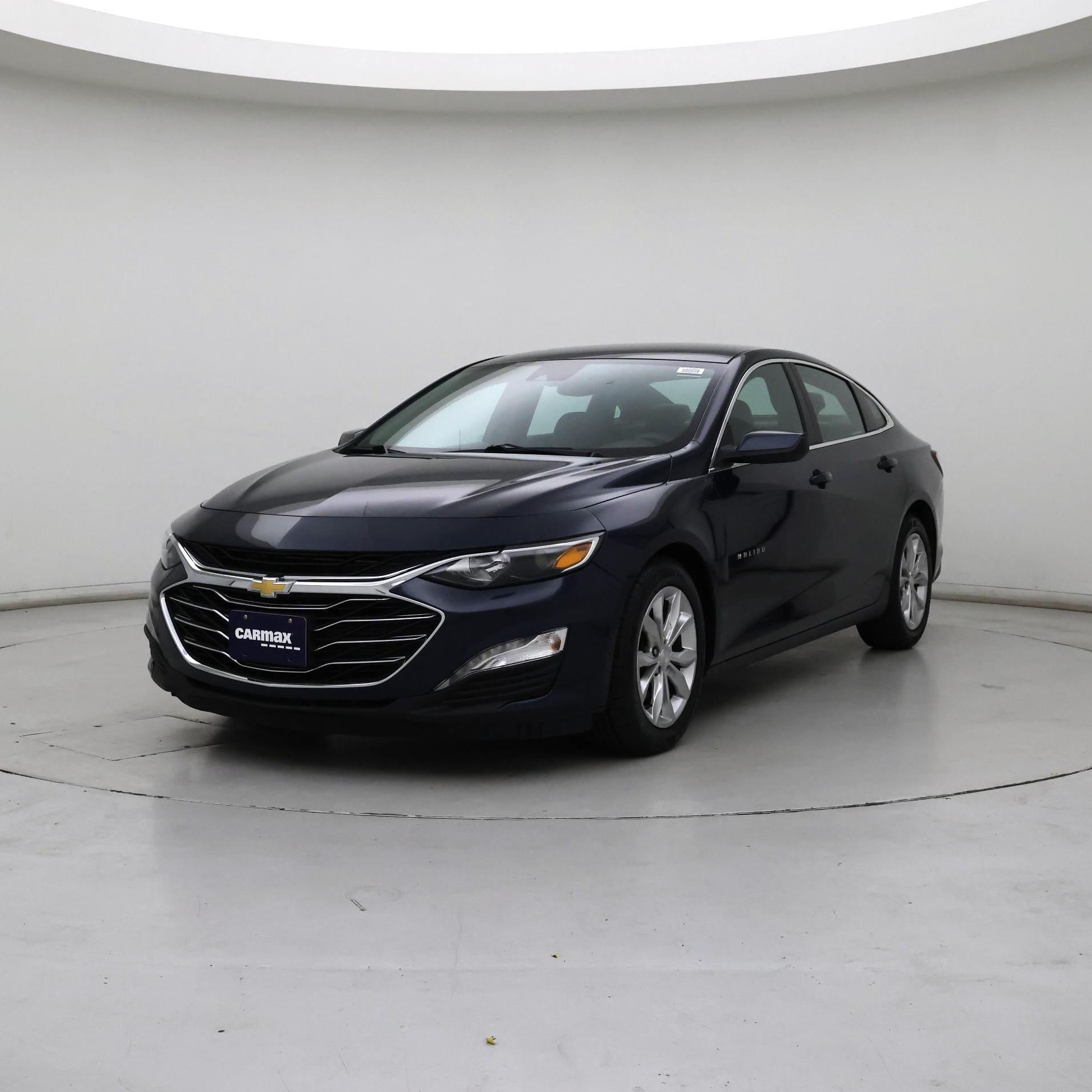 Thumbnail: 2020 Chevrolet Malibu - 4