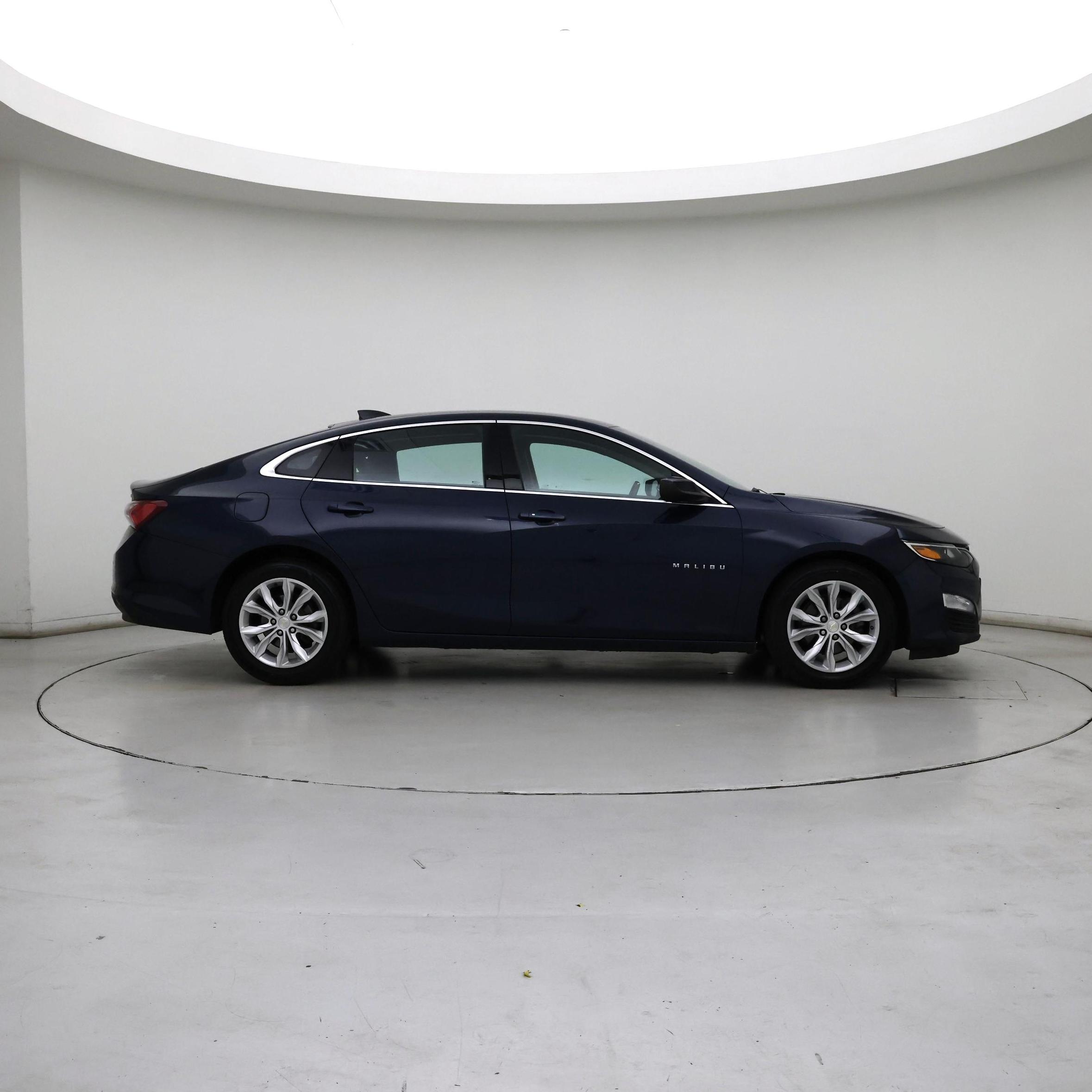 Thumbnail: 2020 Chevrolet Malibu - 7