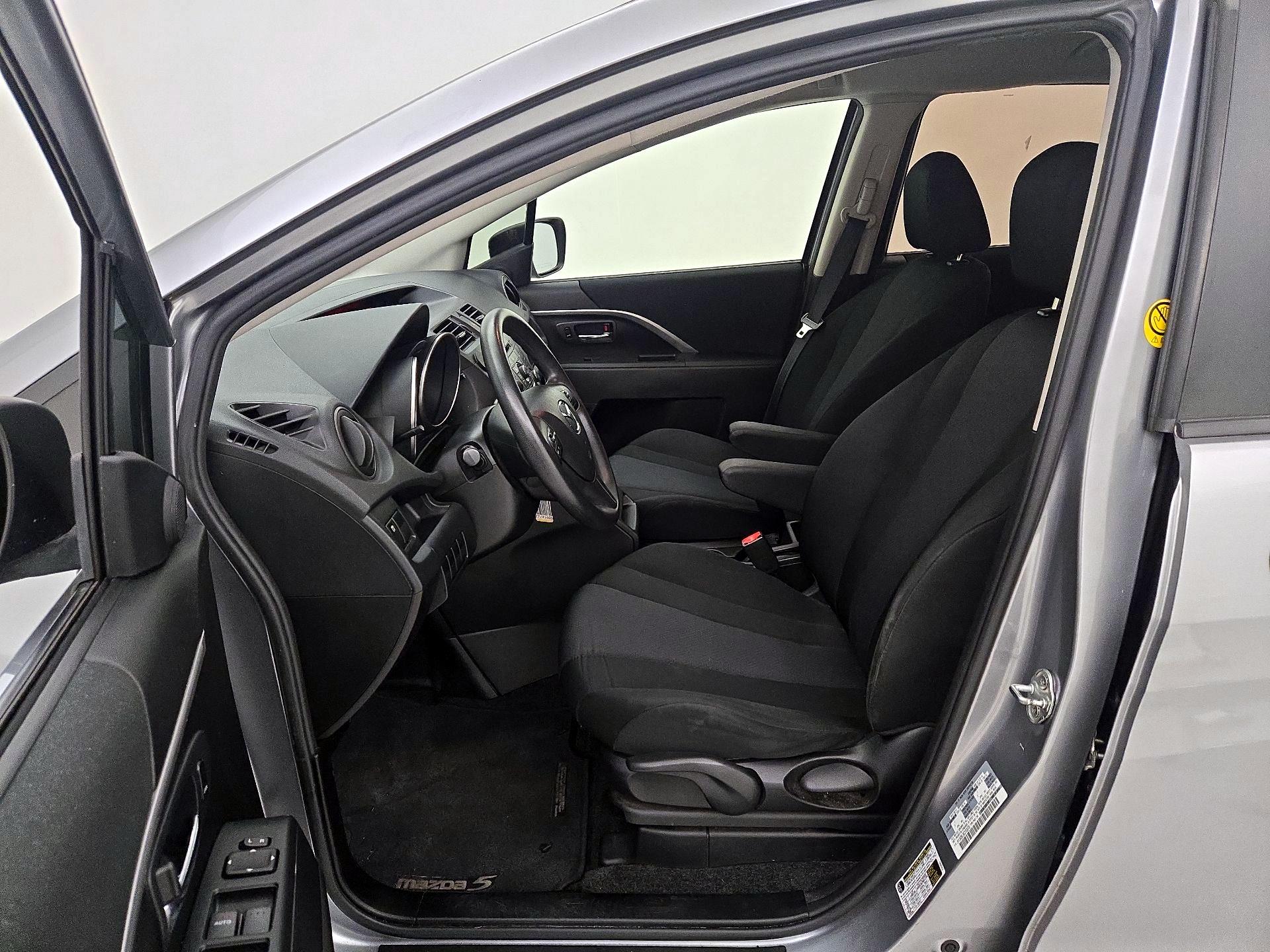 Thumbnail: 2014 Mazda Mazda5 - 11
