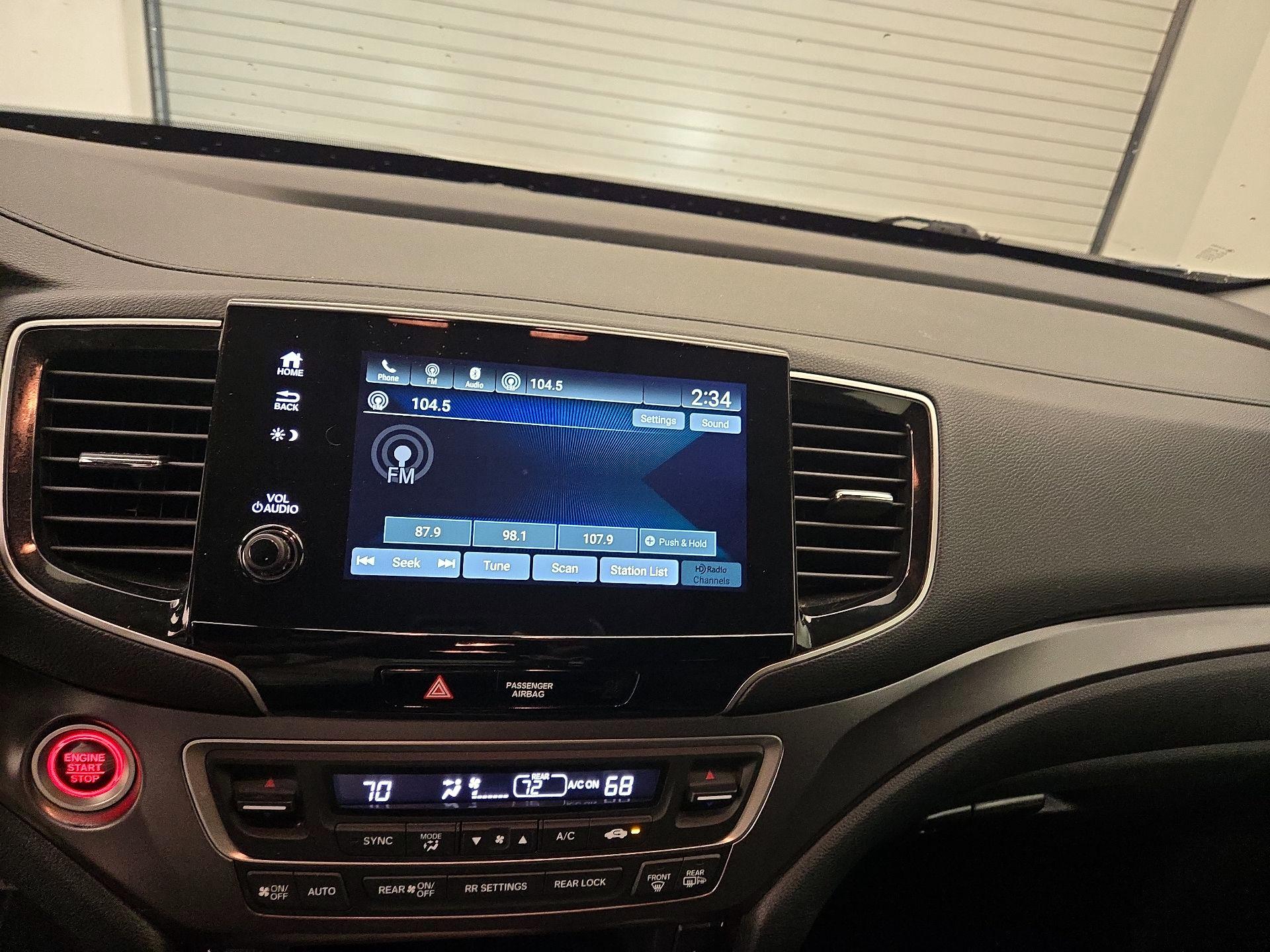 Thumbnail: 2020 Honda Pilot - 15