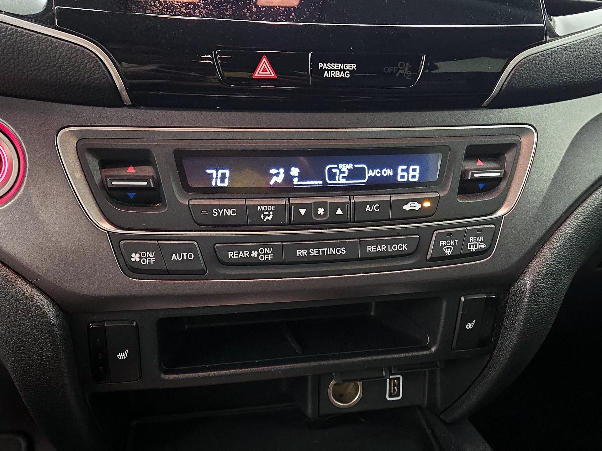Thumbnail: 2020 Honda Pilot - 16