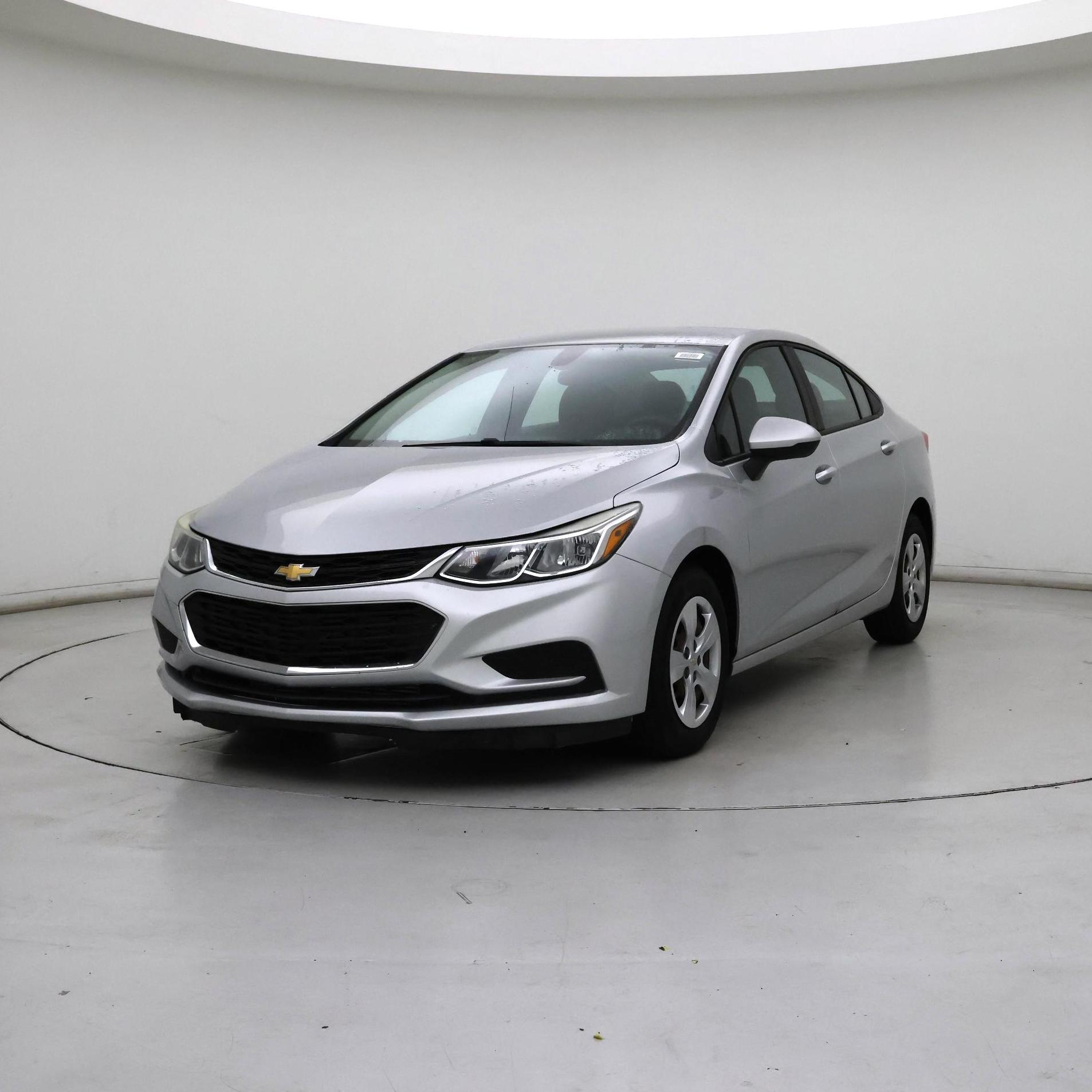 Thumbnail: 2017 Chevrolet Cruze - 4