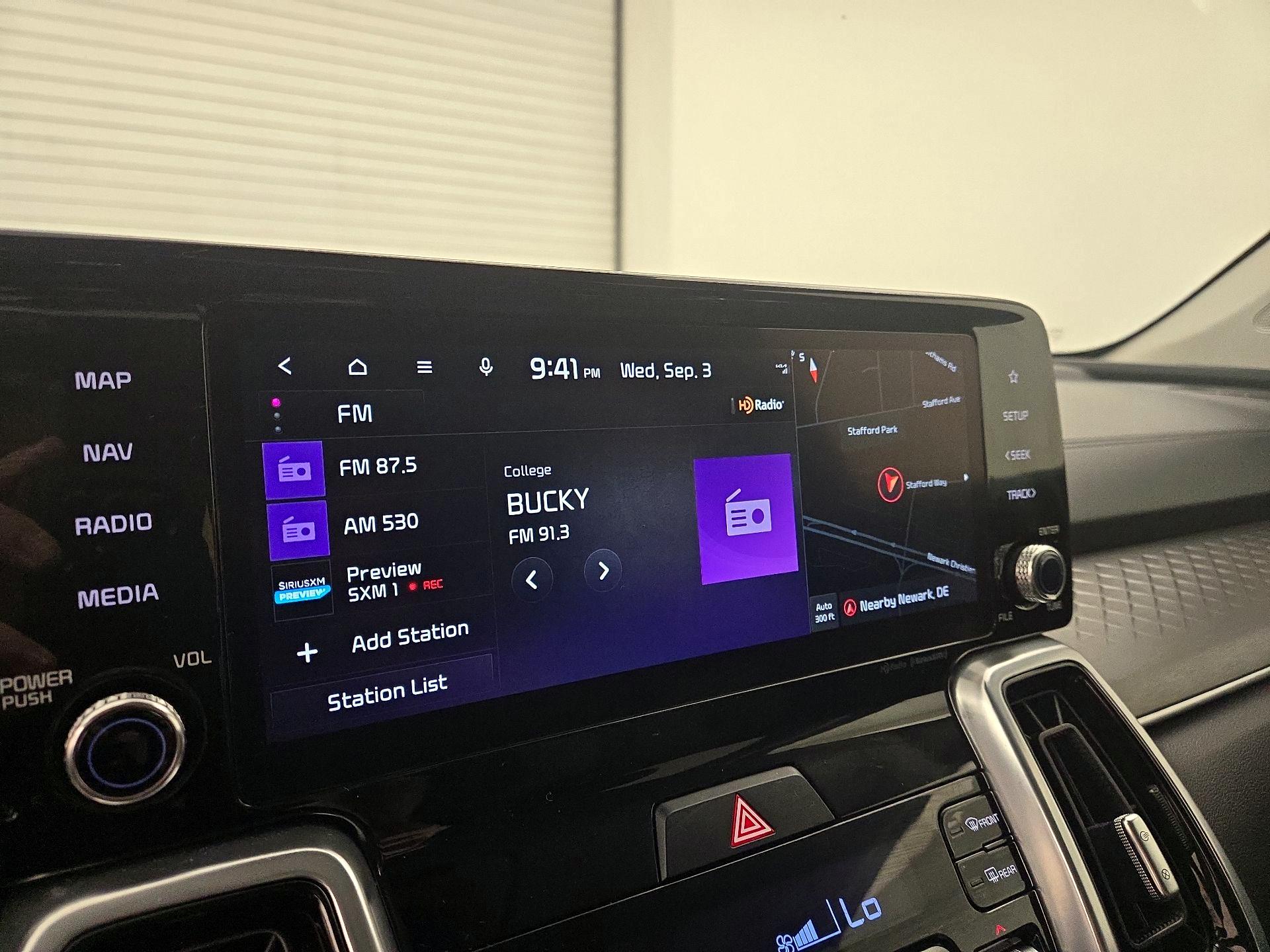 Thumbnail: 2022 Kia Sorento - 15