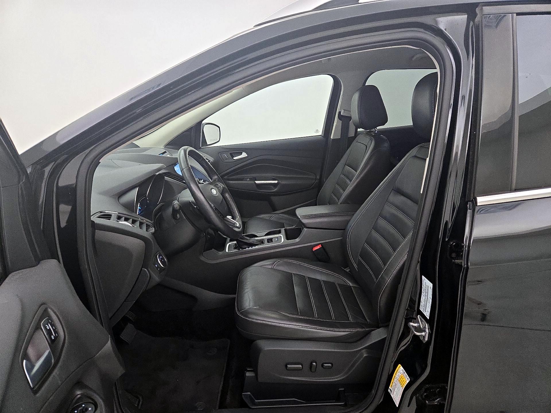 Thumbnail: 2017 Ford Escape - 11