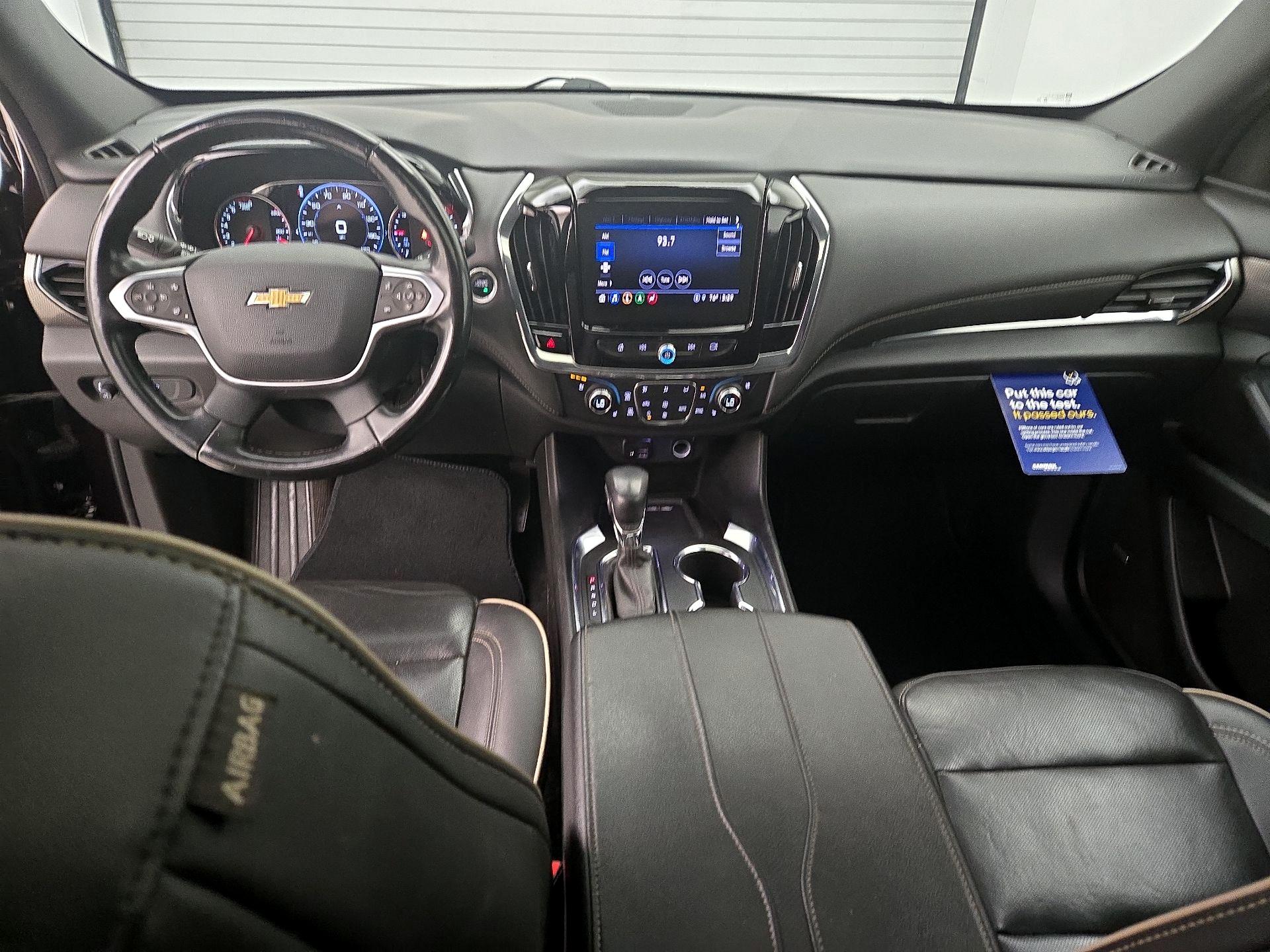 Thumbnail: 2023 Chevrolet Traverse - 9