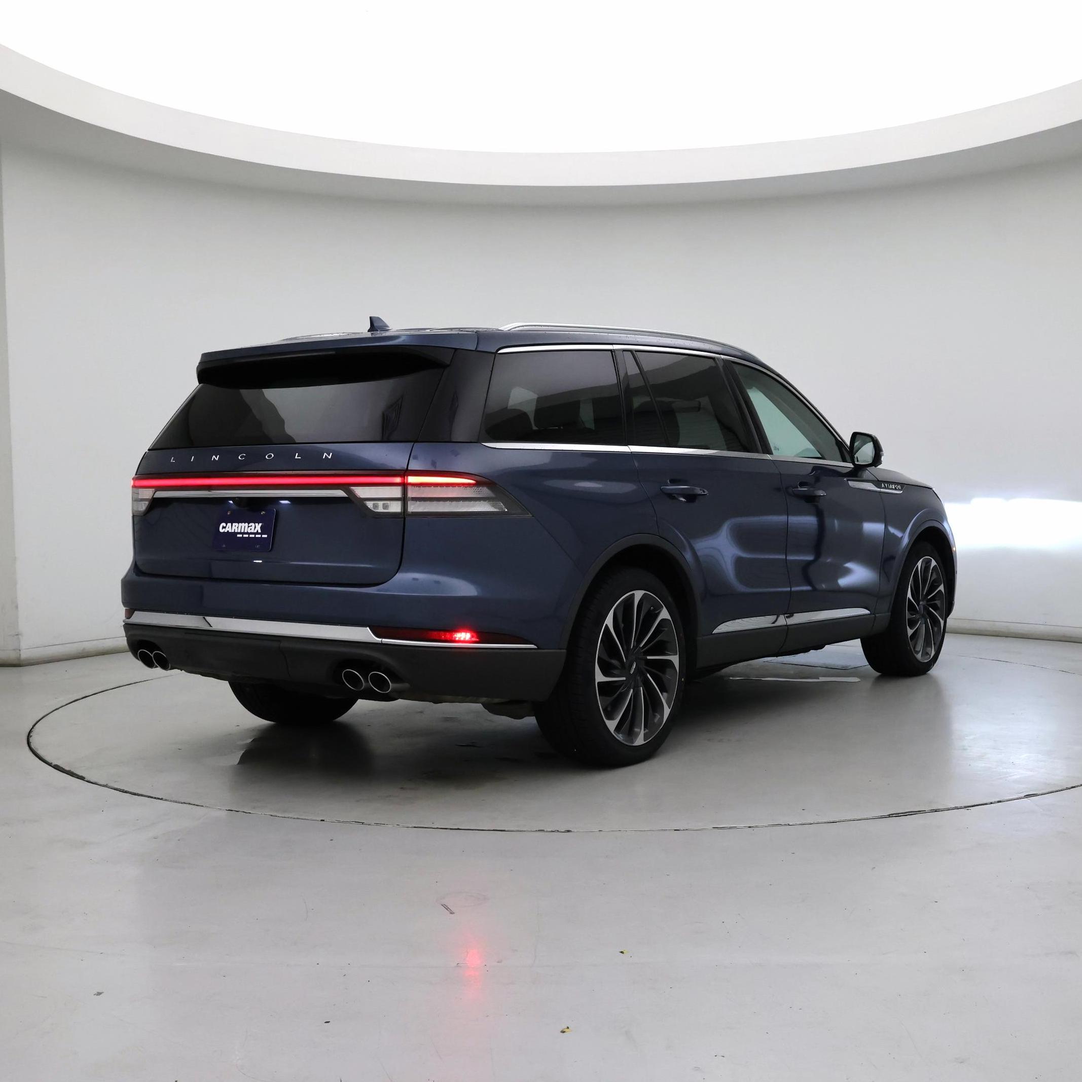 Thumbnail: 2020 Lincoln Aviator - 8