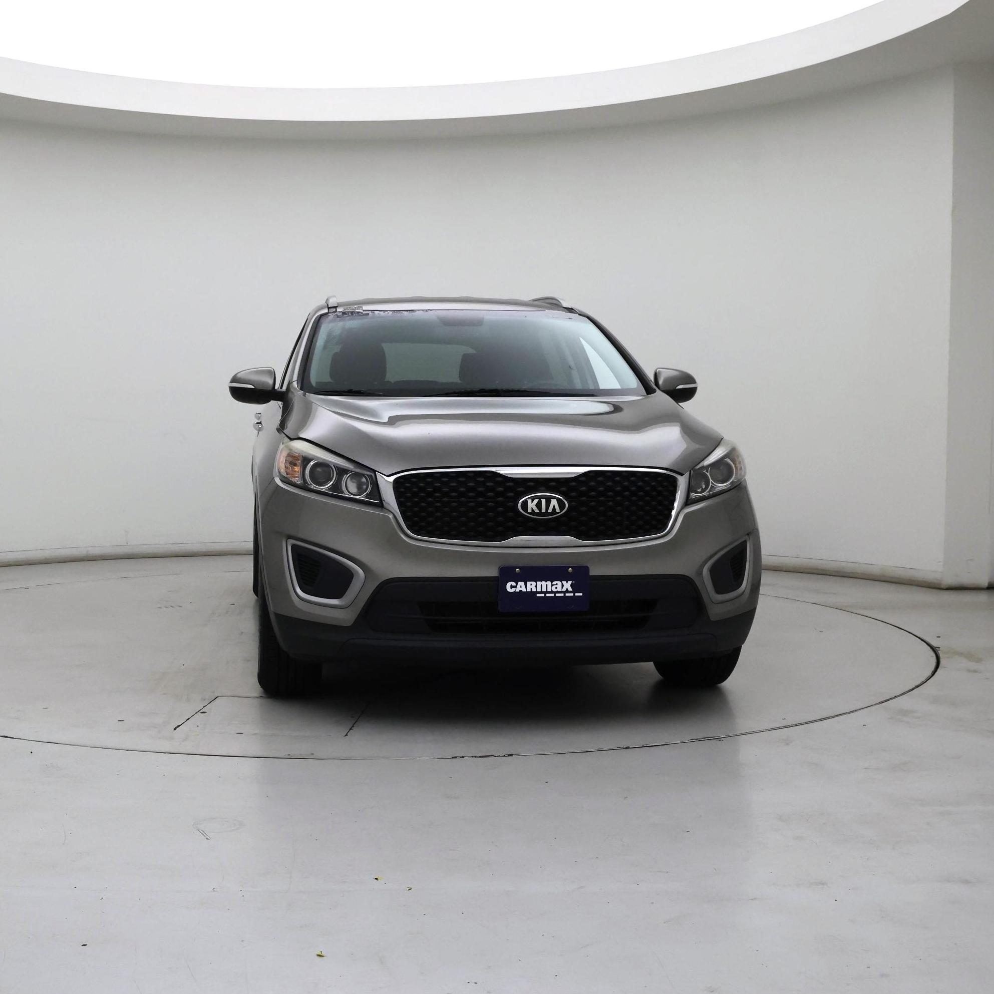 Thumbnail: 2017 Kia Sorento - 5
