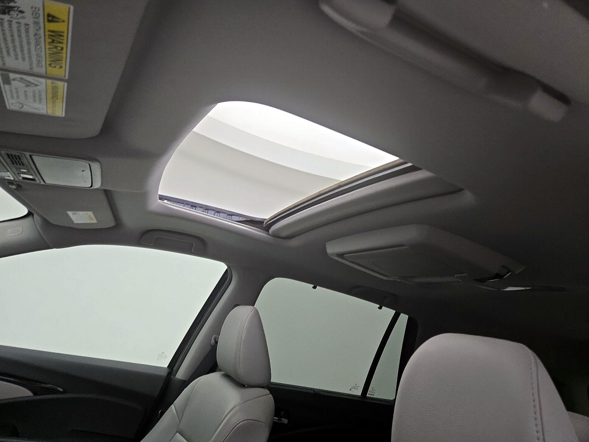 Thumbnail: 2019 Honda Pilot - 19