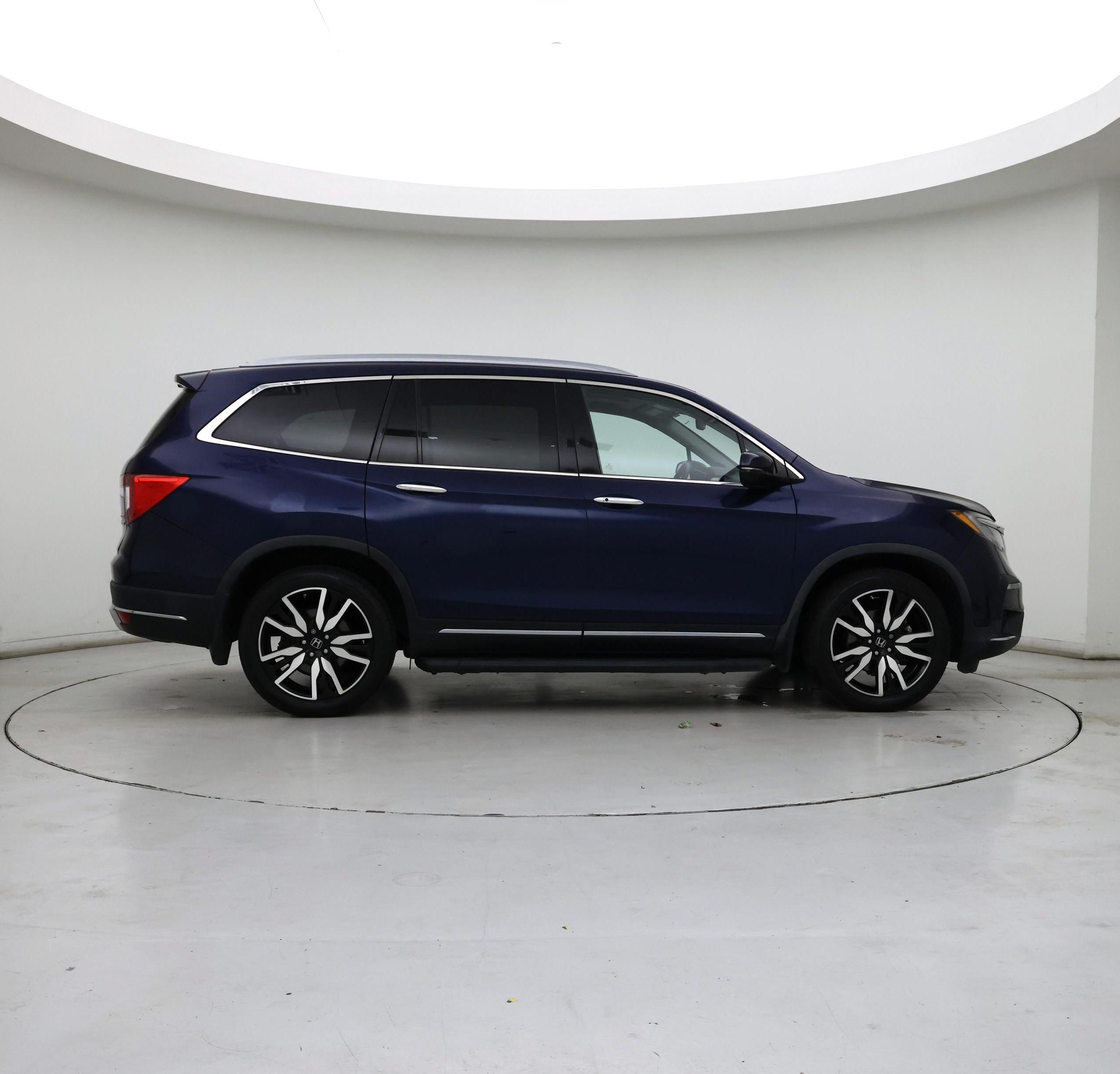 Thumbnail: 2019 Honda Pilot - 7