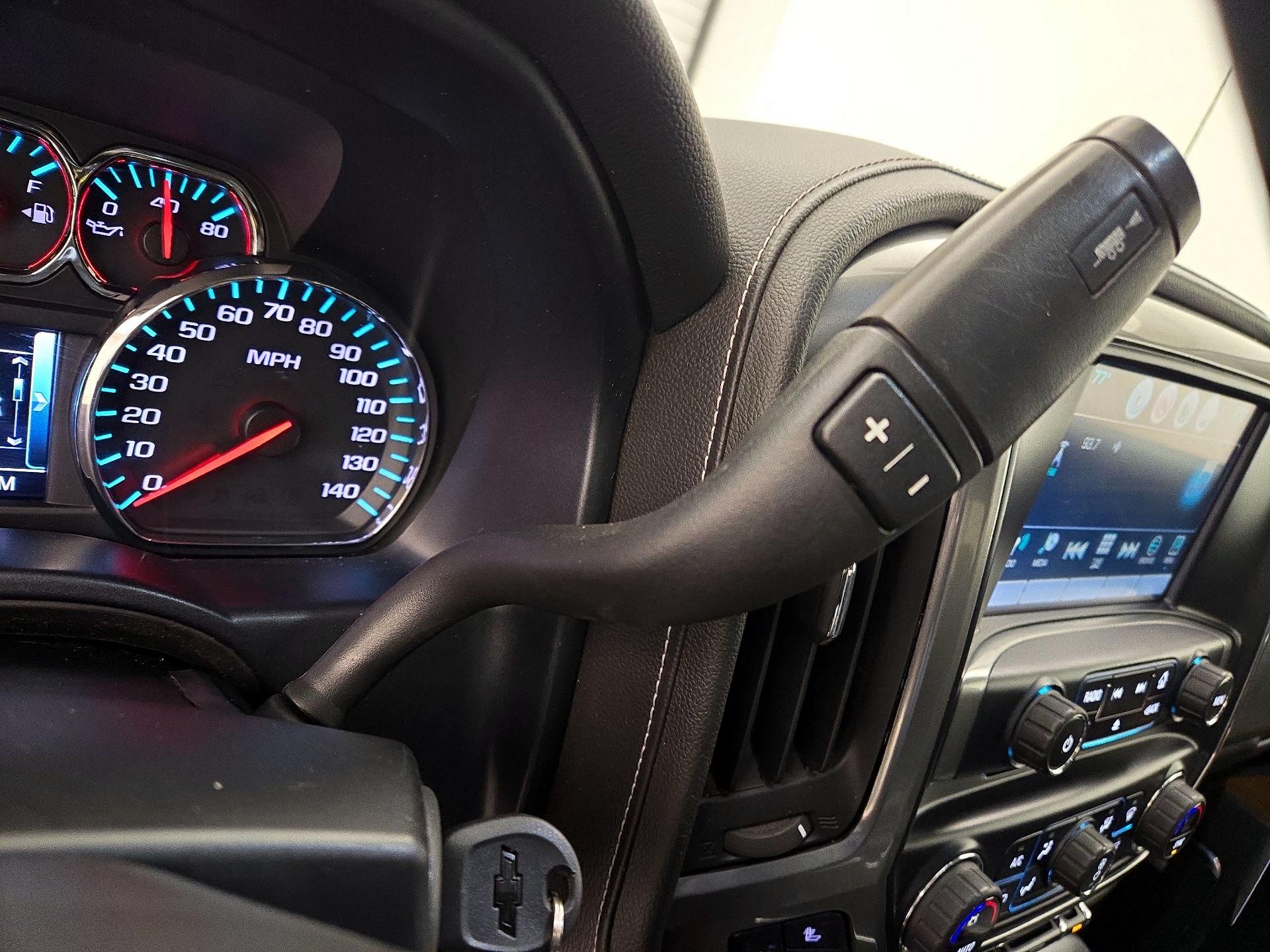 Thumbnail: 2016 Chevrolet Silverado 1500 - 17