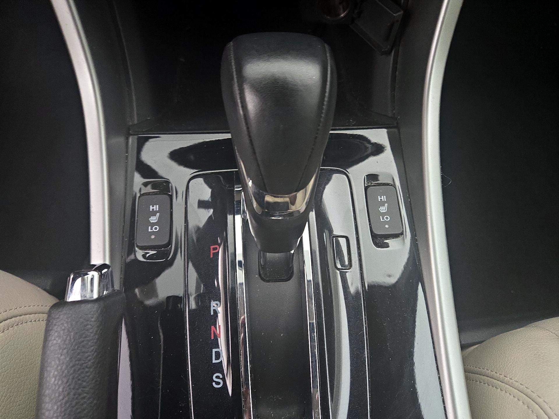 Thumbnail: 2017 Honda Accord - 17