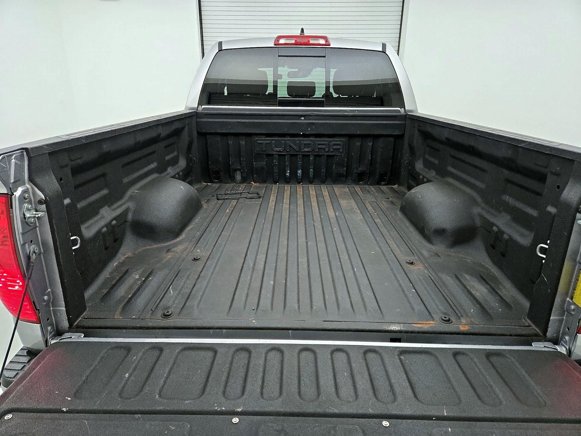 Thumbnail: 2021 Toyota Tundra - 20