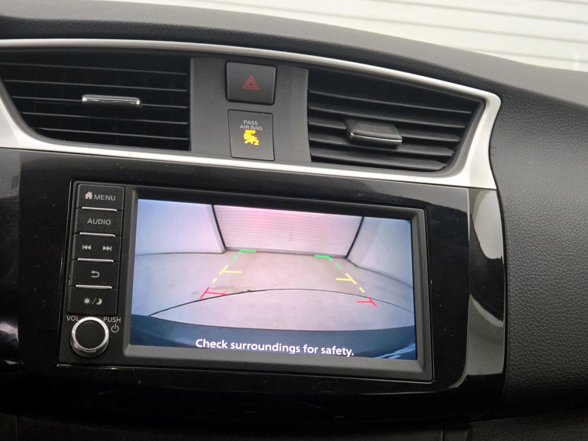 Thumbnail: 2019 Nissan Sentra - 13