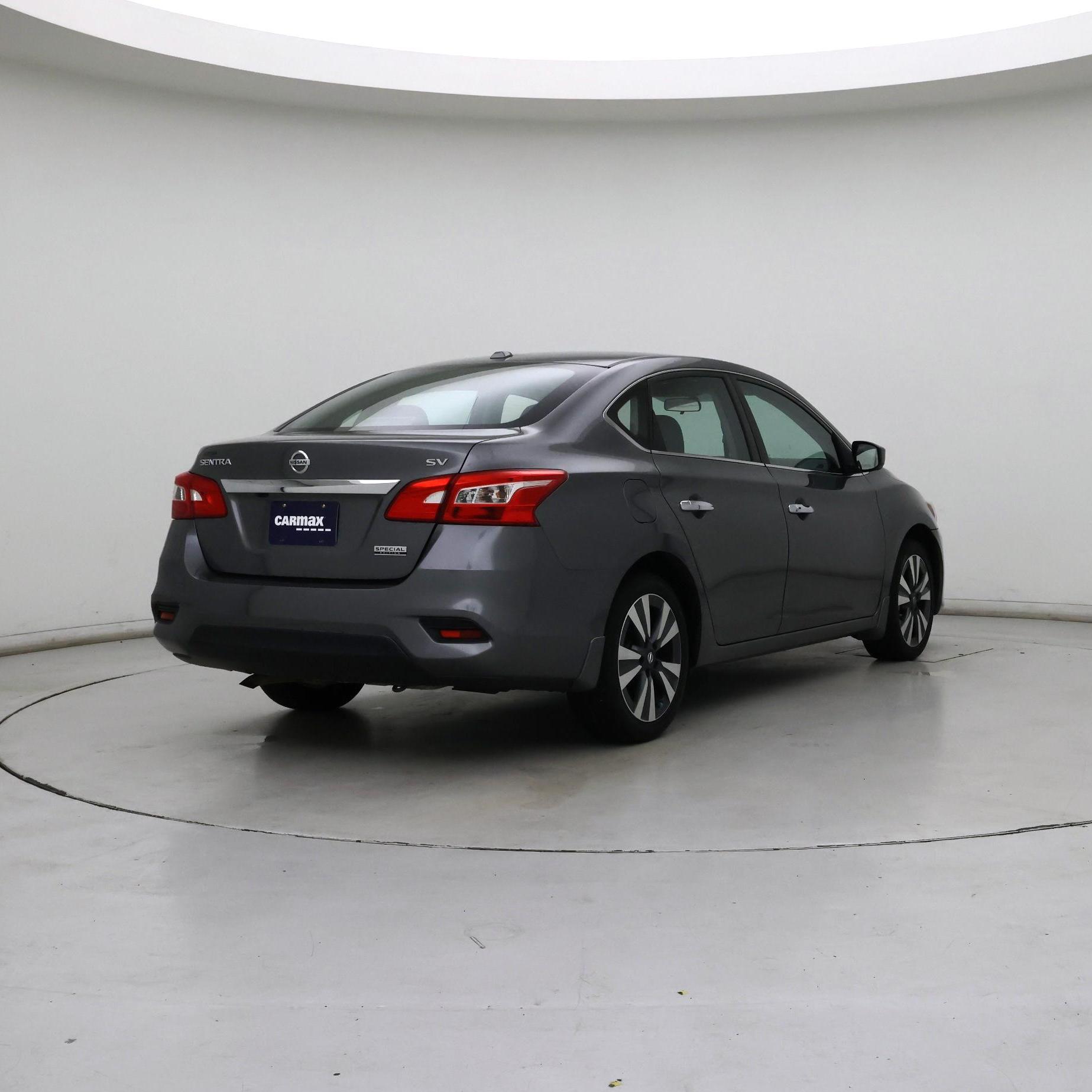 Thumbnail: 2019 Nissan Sentra - 8