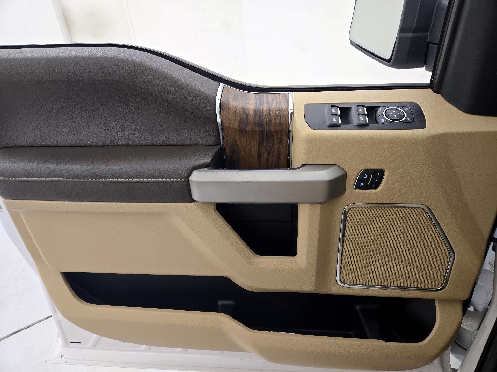 Thumbnail: 2019 Ford F-150 - 12