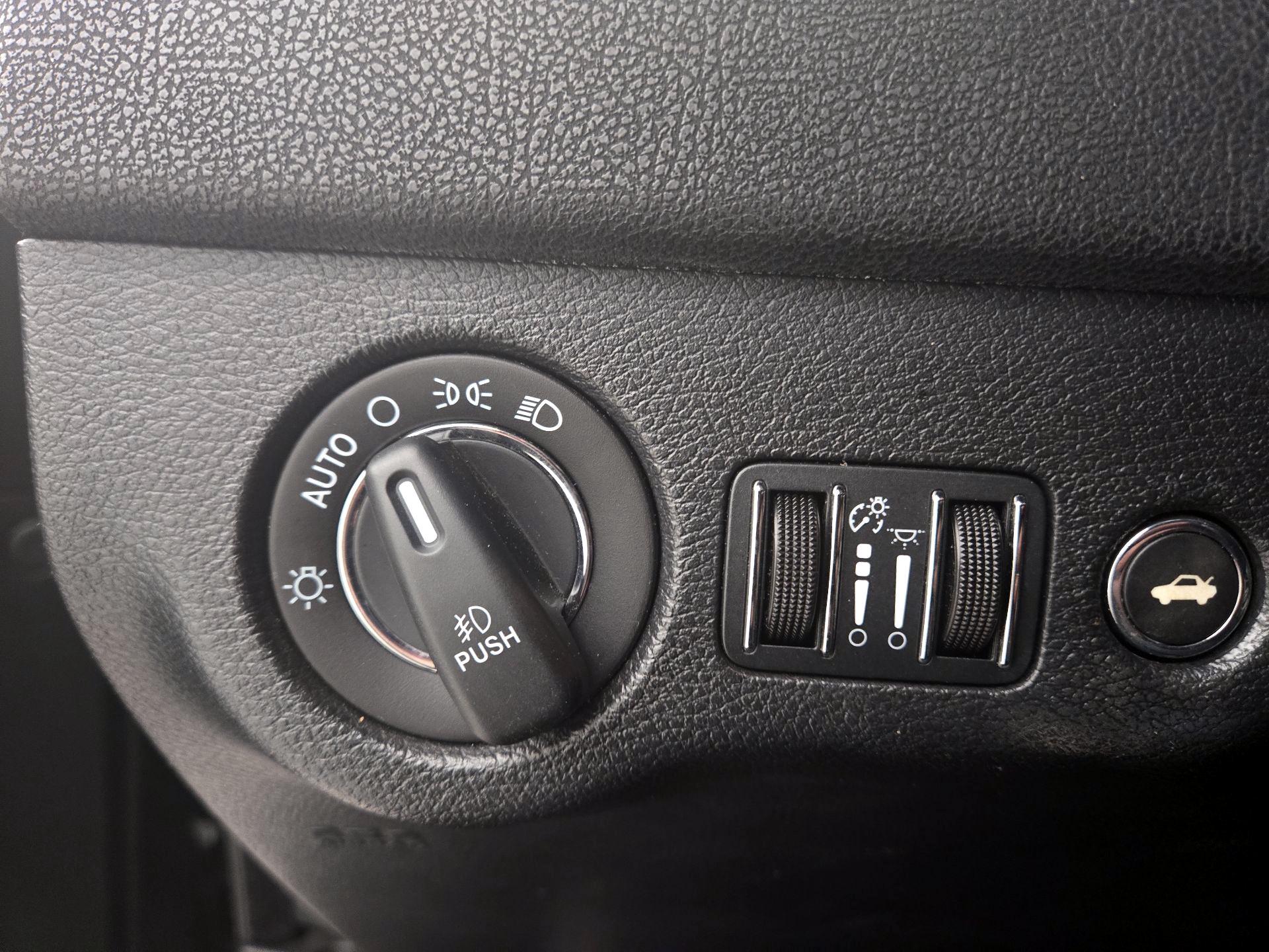 Thumbnail: 2015 Chrysler 300 - 13