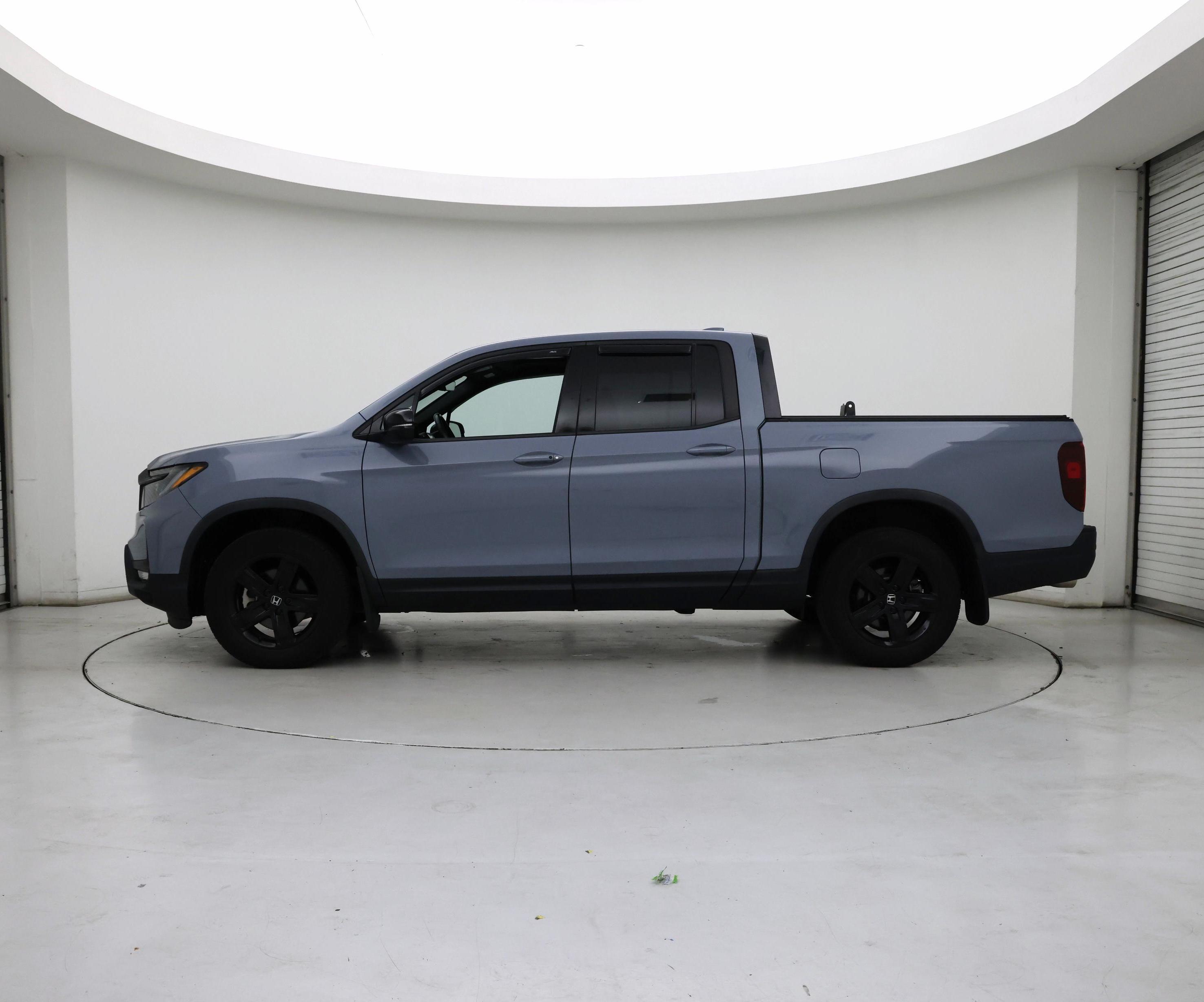 Thumbnail: 2022 Honda Ridgeline - 3