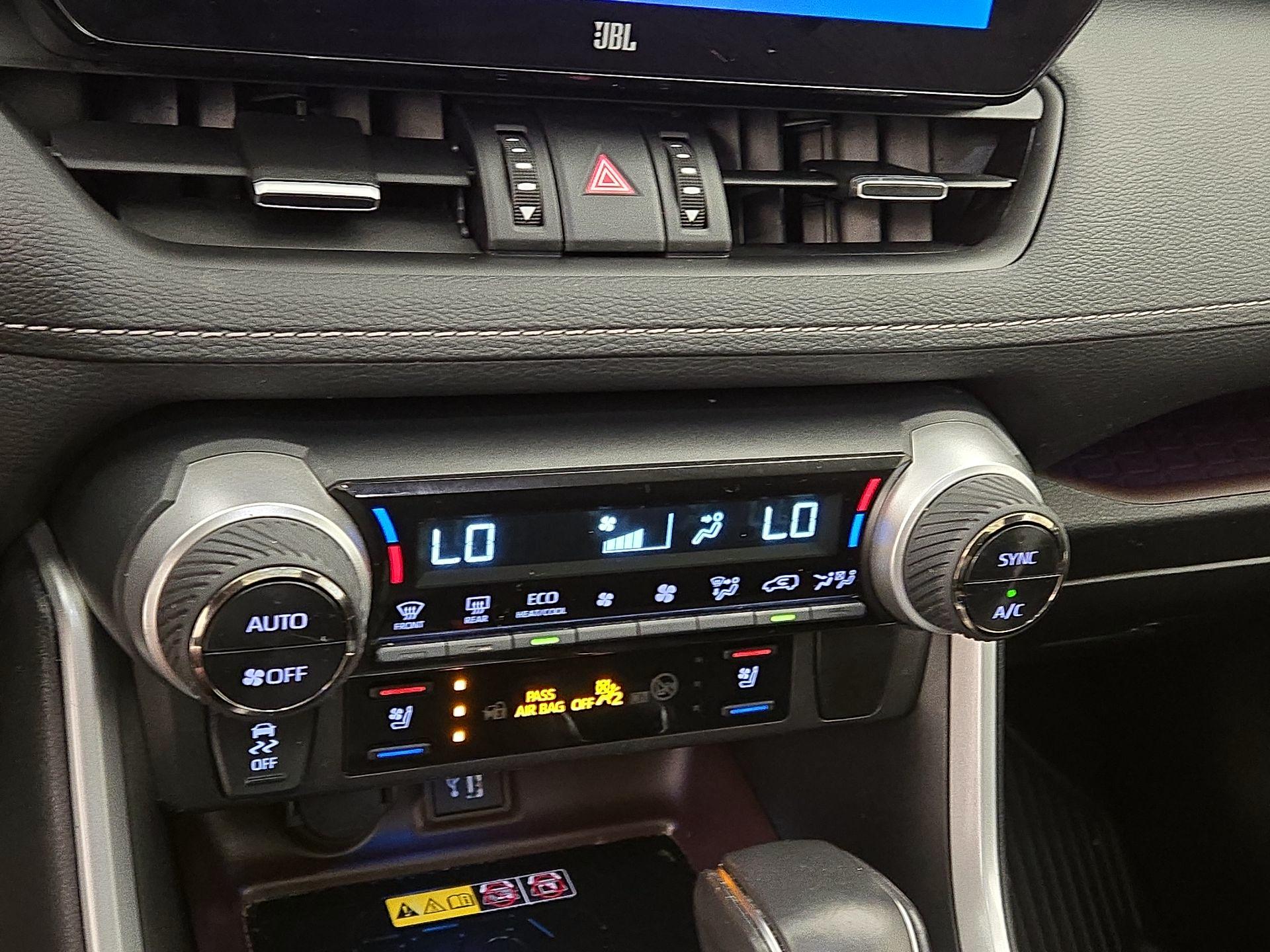 Thumbnail: 2024 Toyota RAV4 - 16