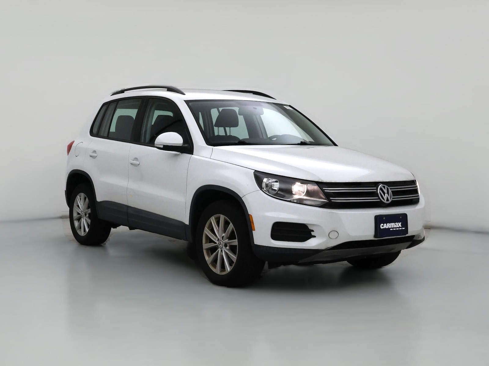 2017 Volkswagen Tiguan Limited Base