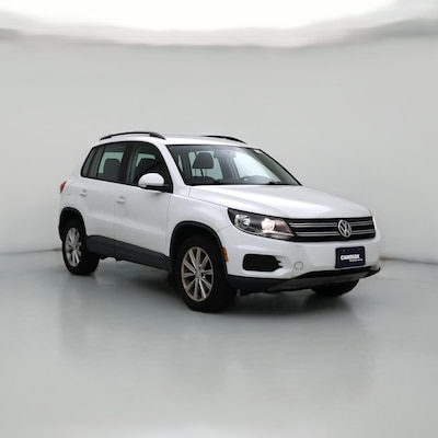 White 2017 Volkswagen Tiguan S