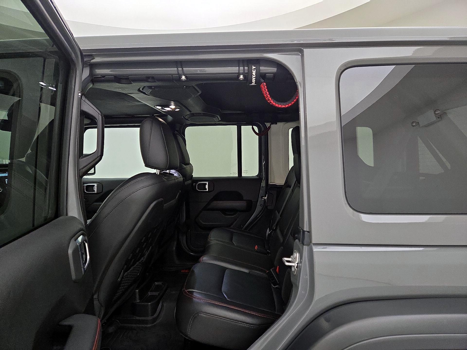 Thumbnail: 2023 Jeep Wrangler - 19