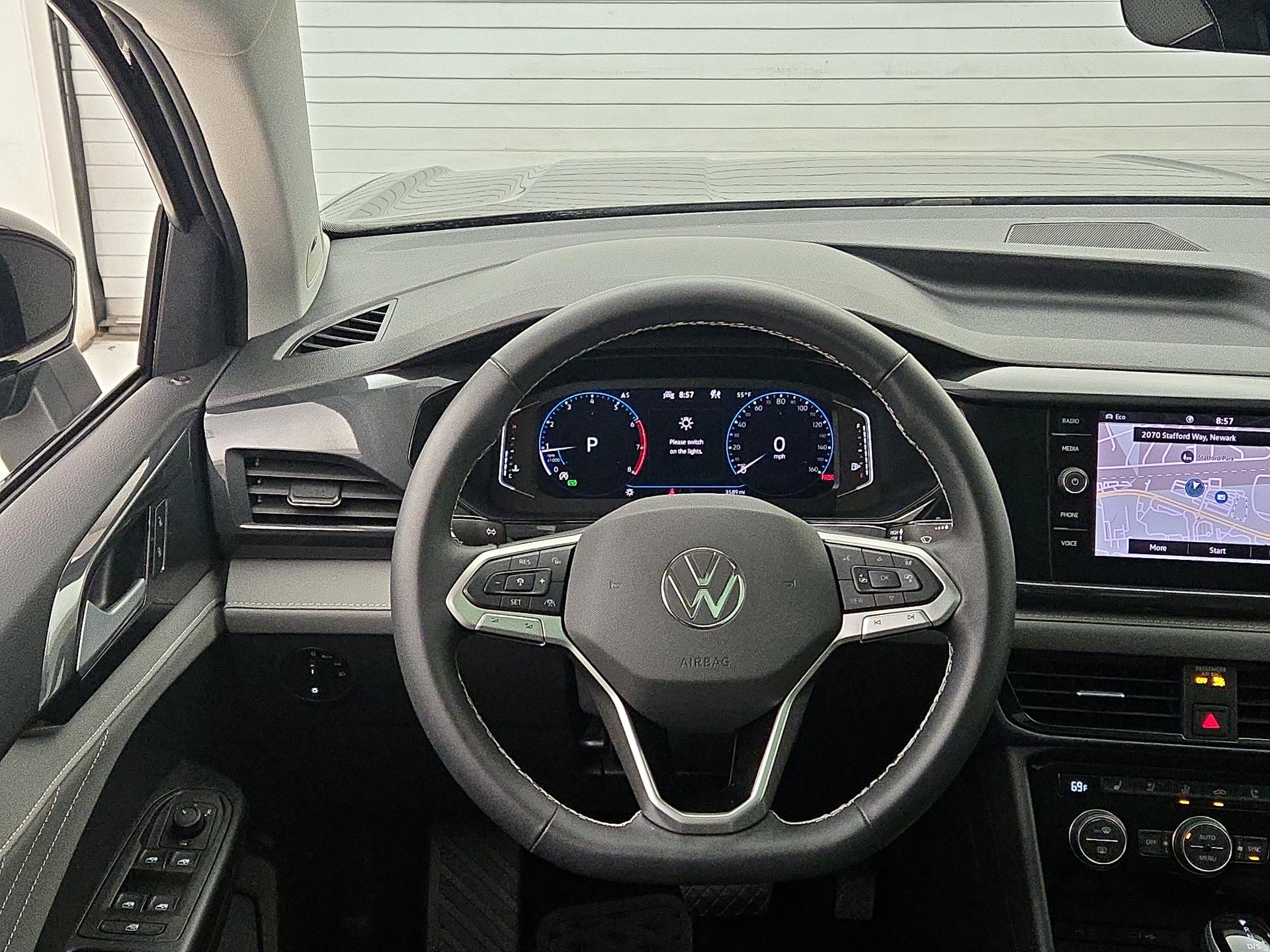 Thumbnail: 2024 Volkswagen Taos - 10