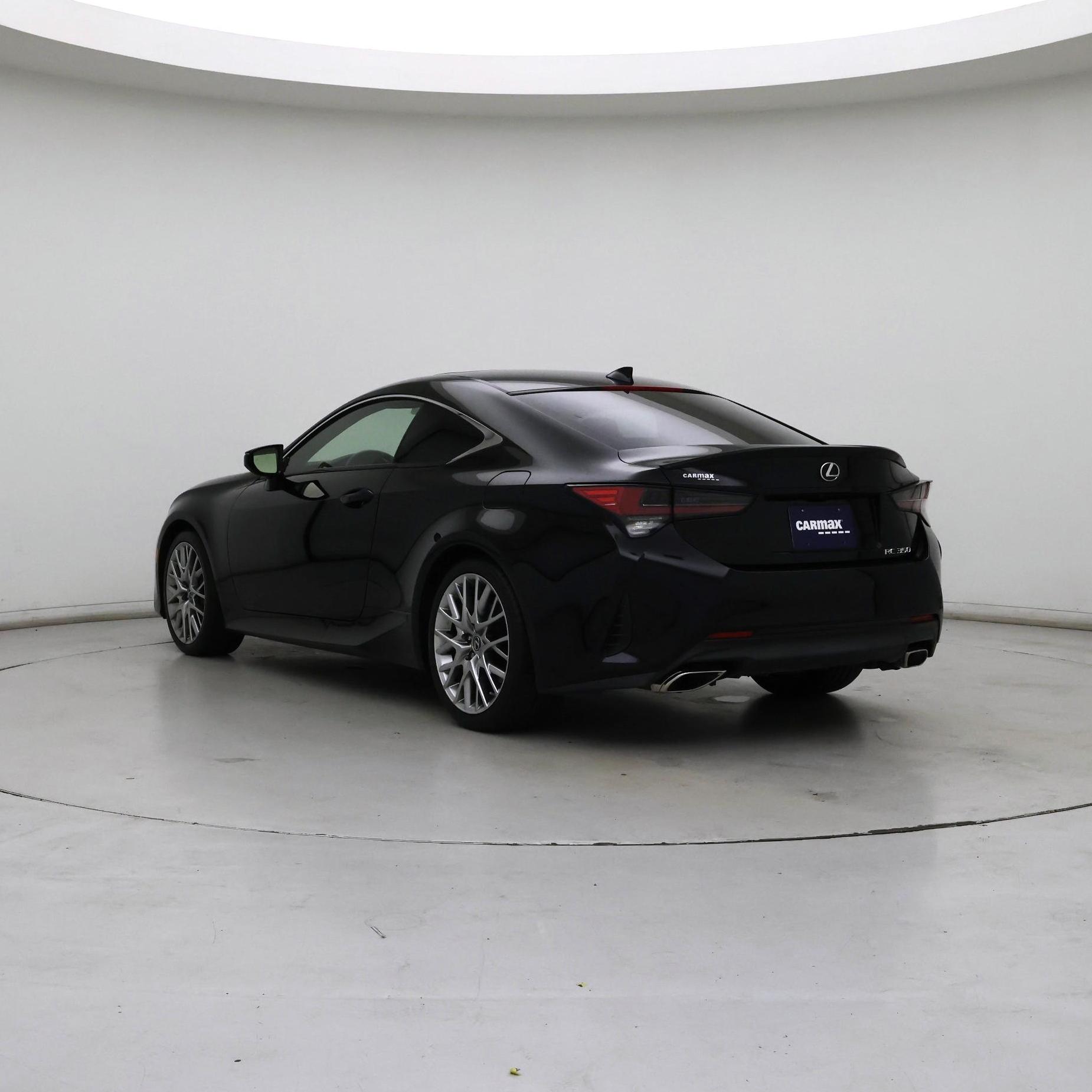 Thumbnail: 2019 Lexus RC - 2