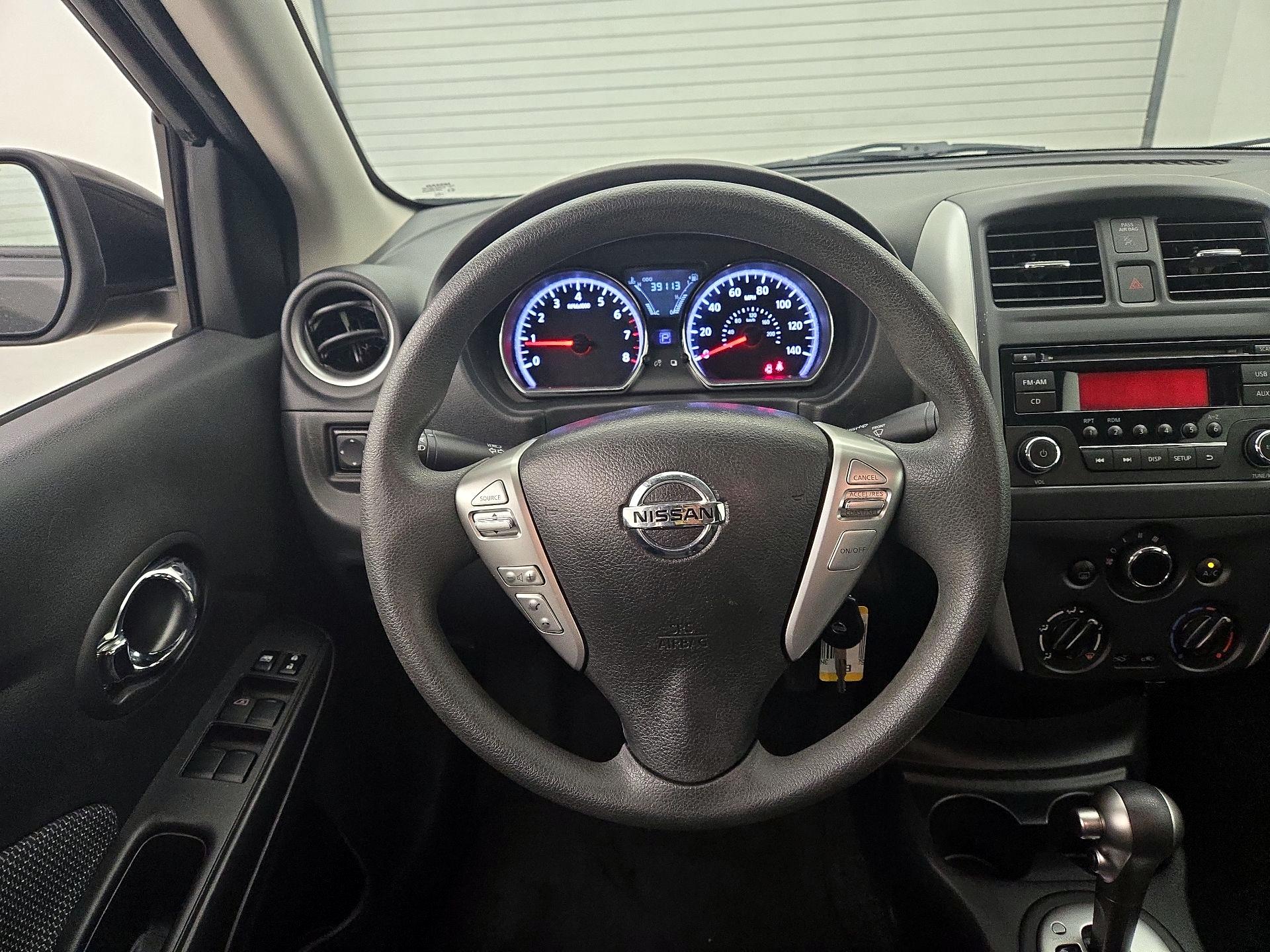 Thumbnail: 2015 Nissan Versa - 10